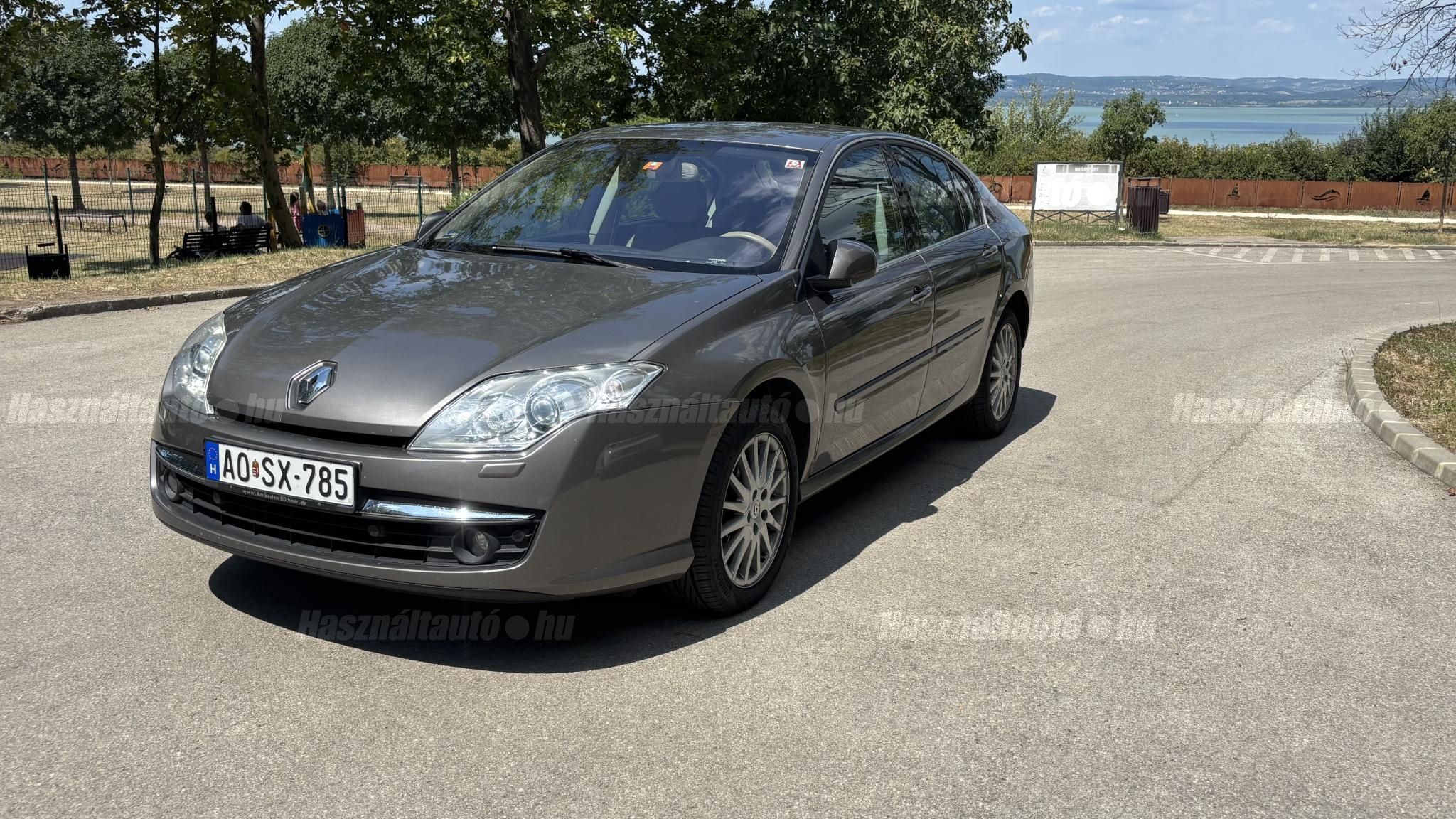 RENAULT LAGUNA 2008/6 - 1