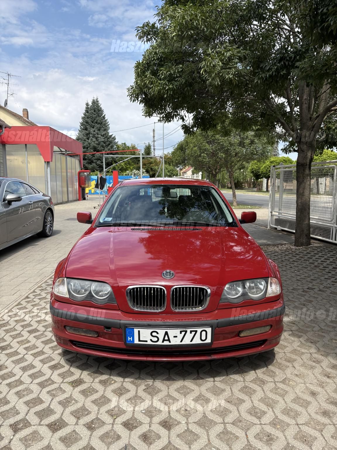 BMW 320 2000 - 1
