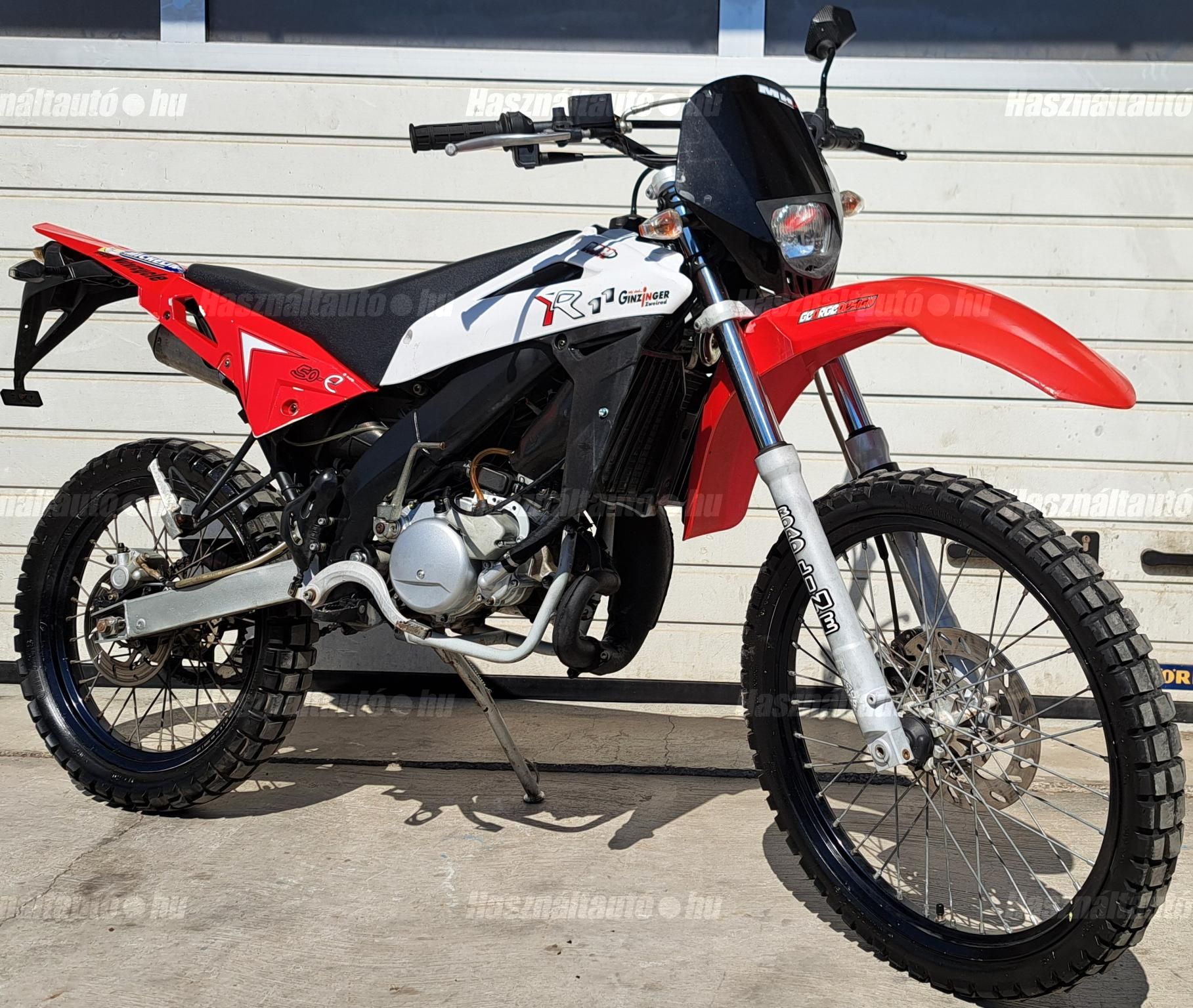 MOTORHISPANIA RYZ 2013/8 - 1
