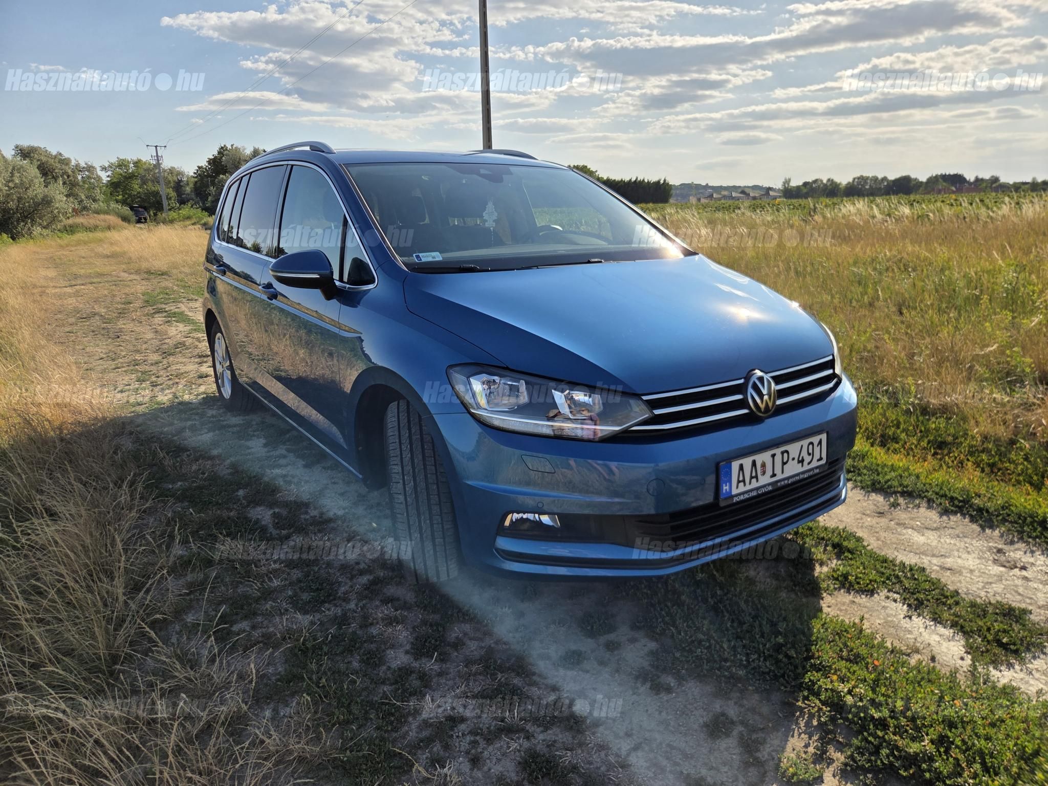 VOLKSWAGEN TOURAN 2023/3 - 1