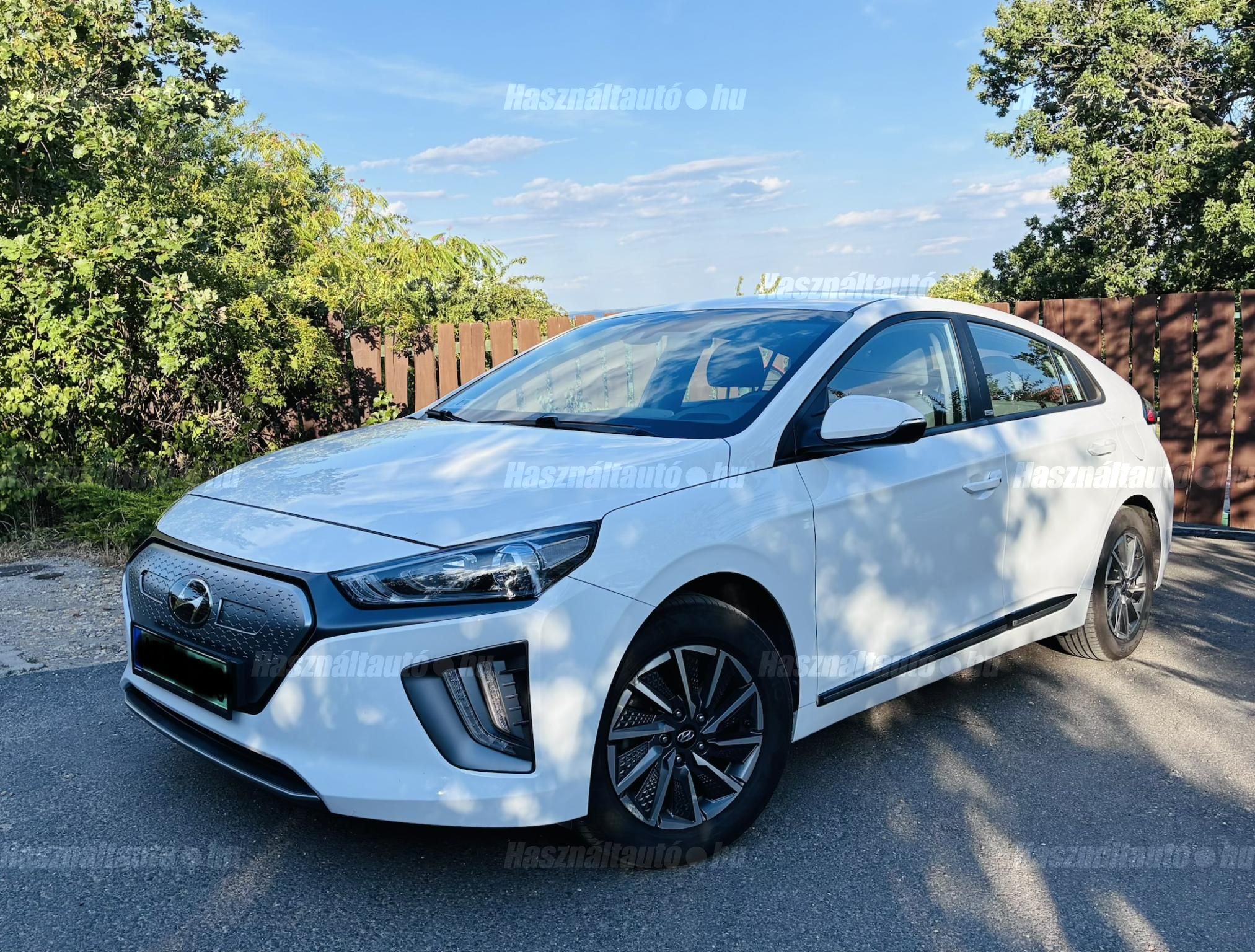 HYUNDAI IONIQ 2021/5 - 1