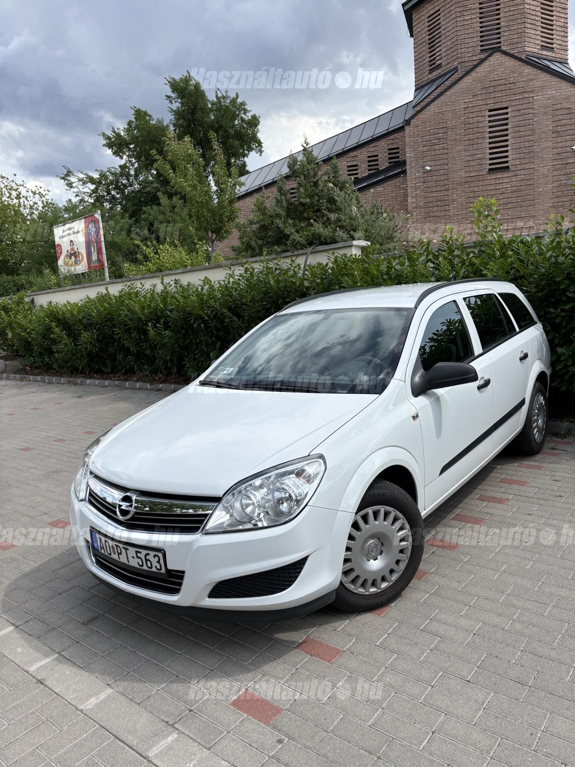 OPEL ASTRA H 2009/5 - 1