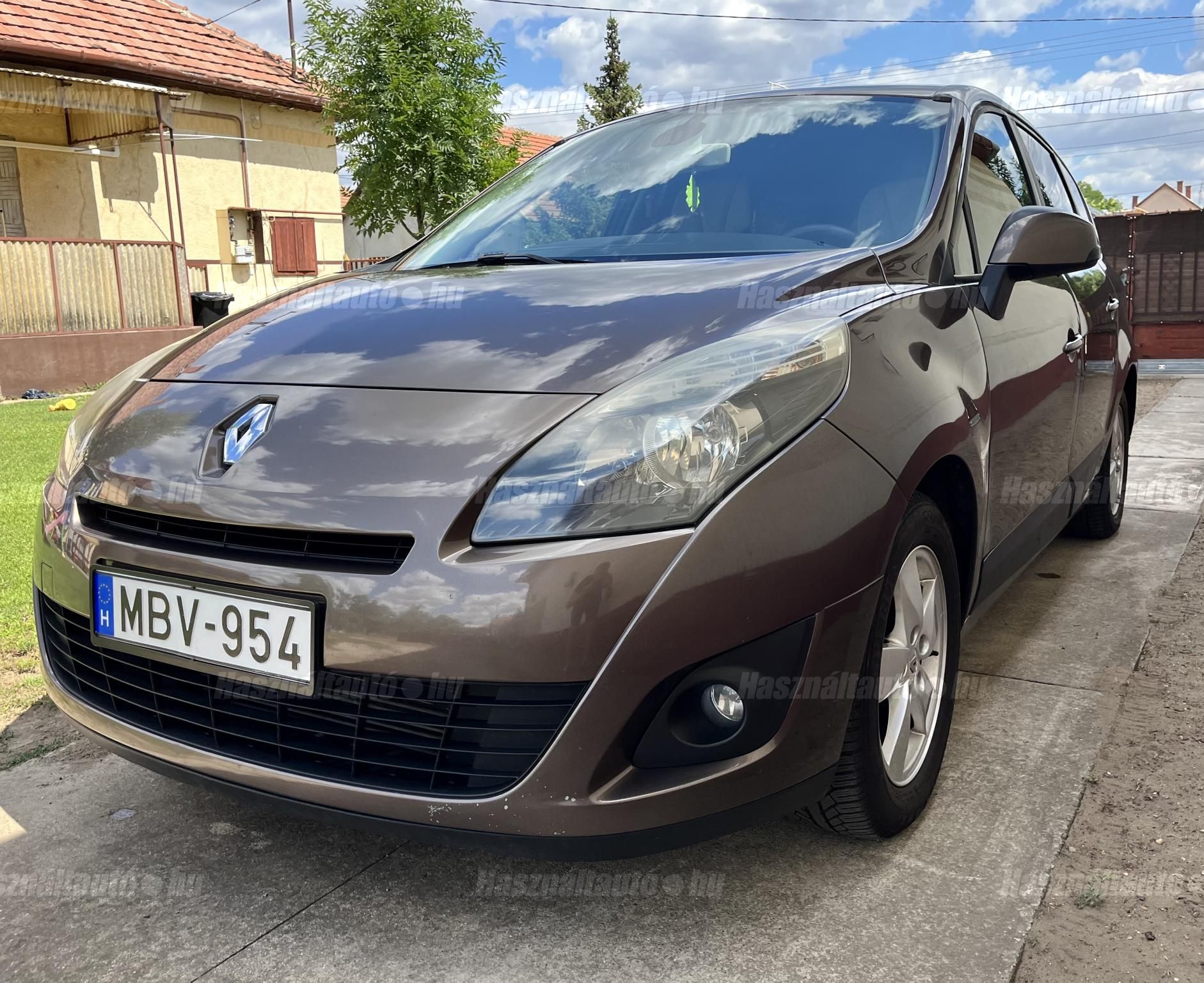RENAULT GRAND SCENIC 2009 - 1