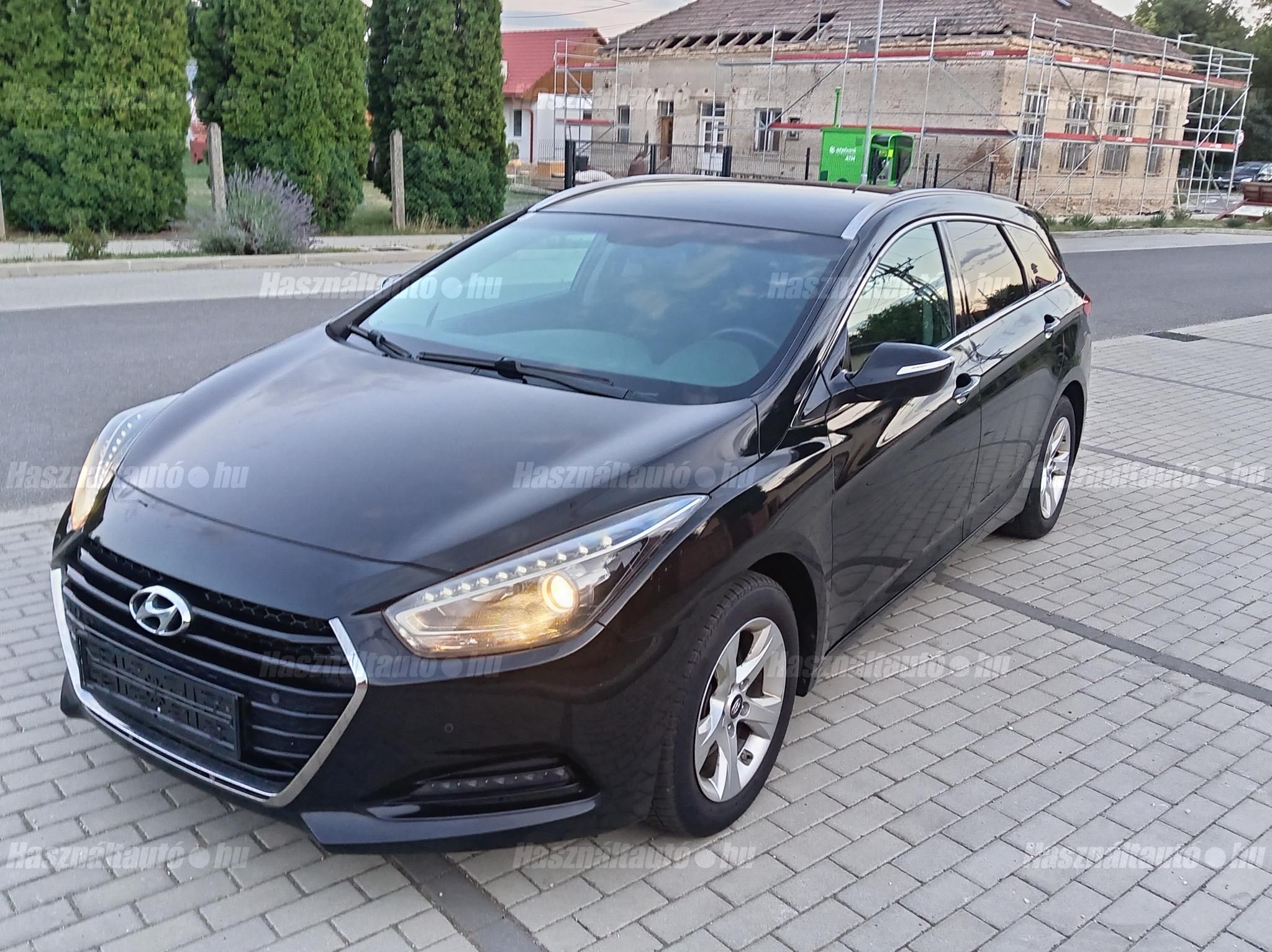 HYUNDAI I40 2017/4 - 1