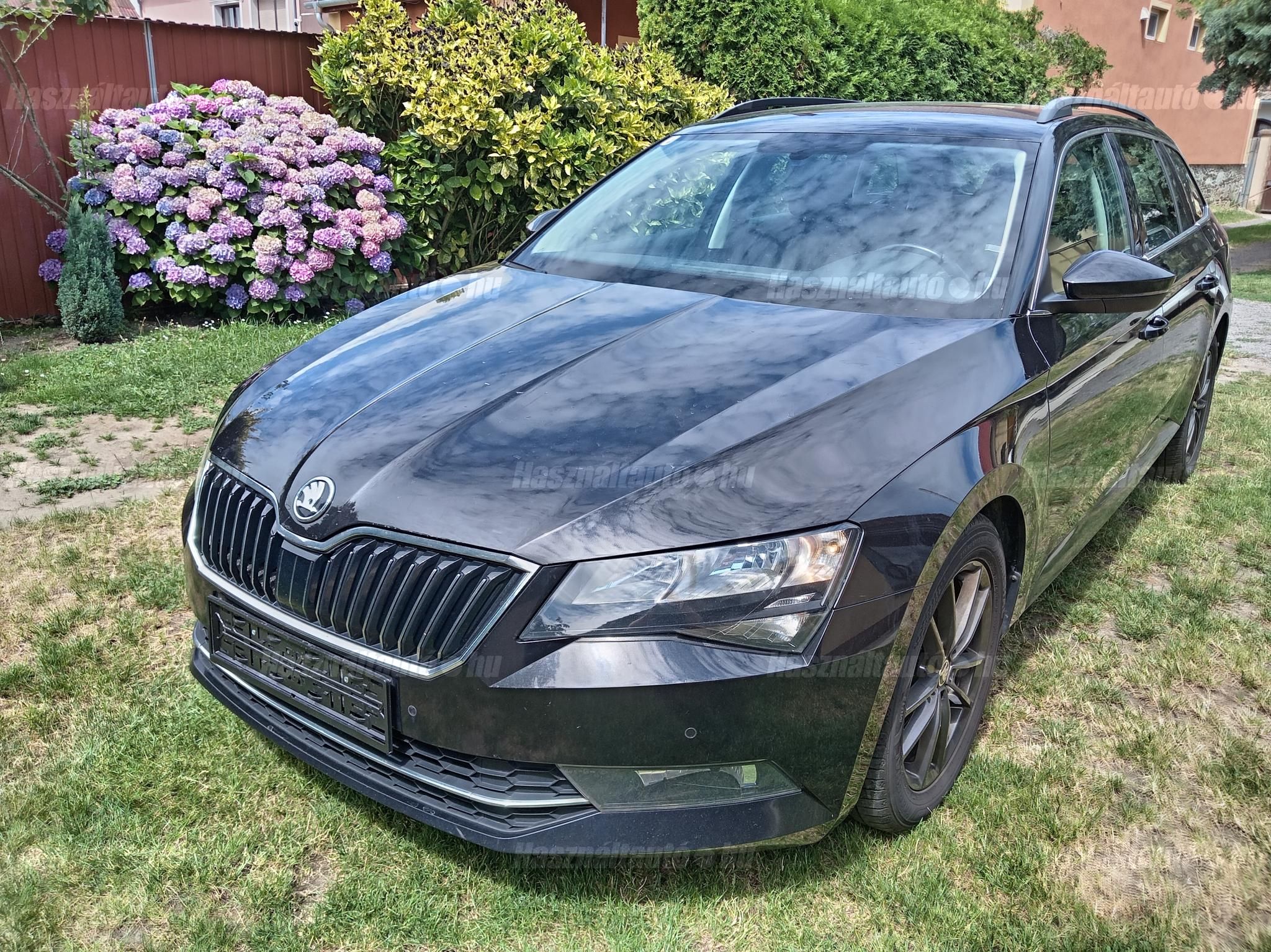 SKODA SUPERB 2018/5 - 1