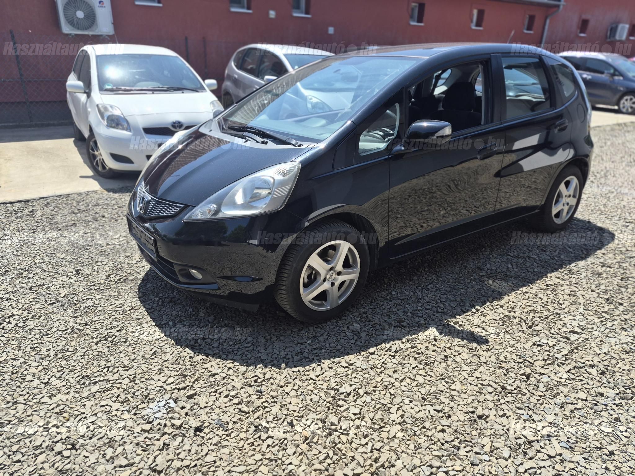 HONDA JAZZ 2010/3 - 1