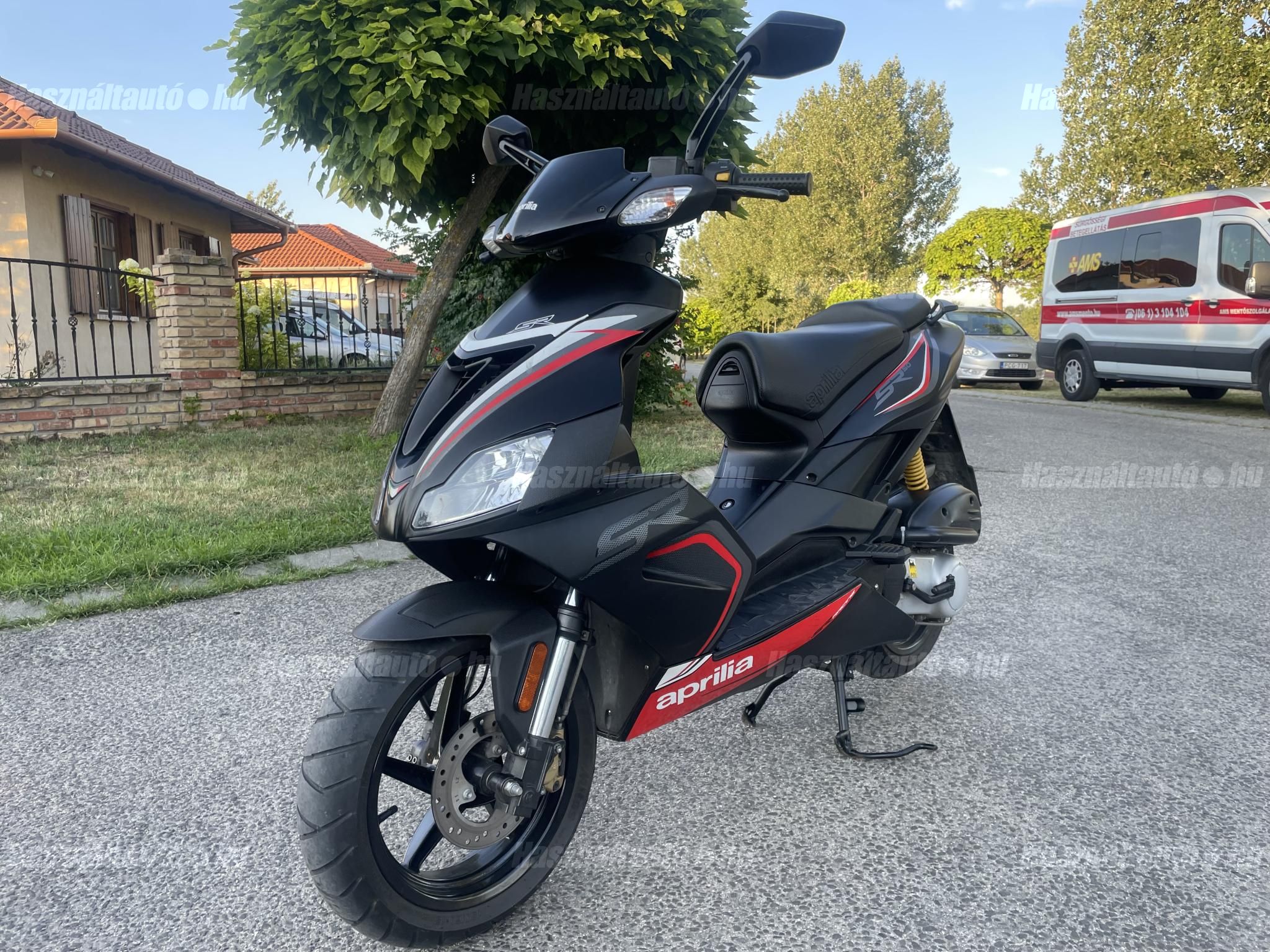 APRILIA SR 50 2016 - 1