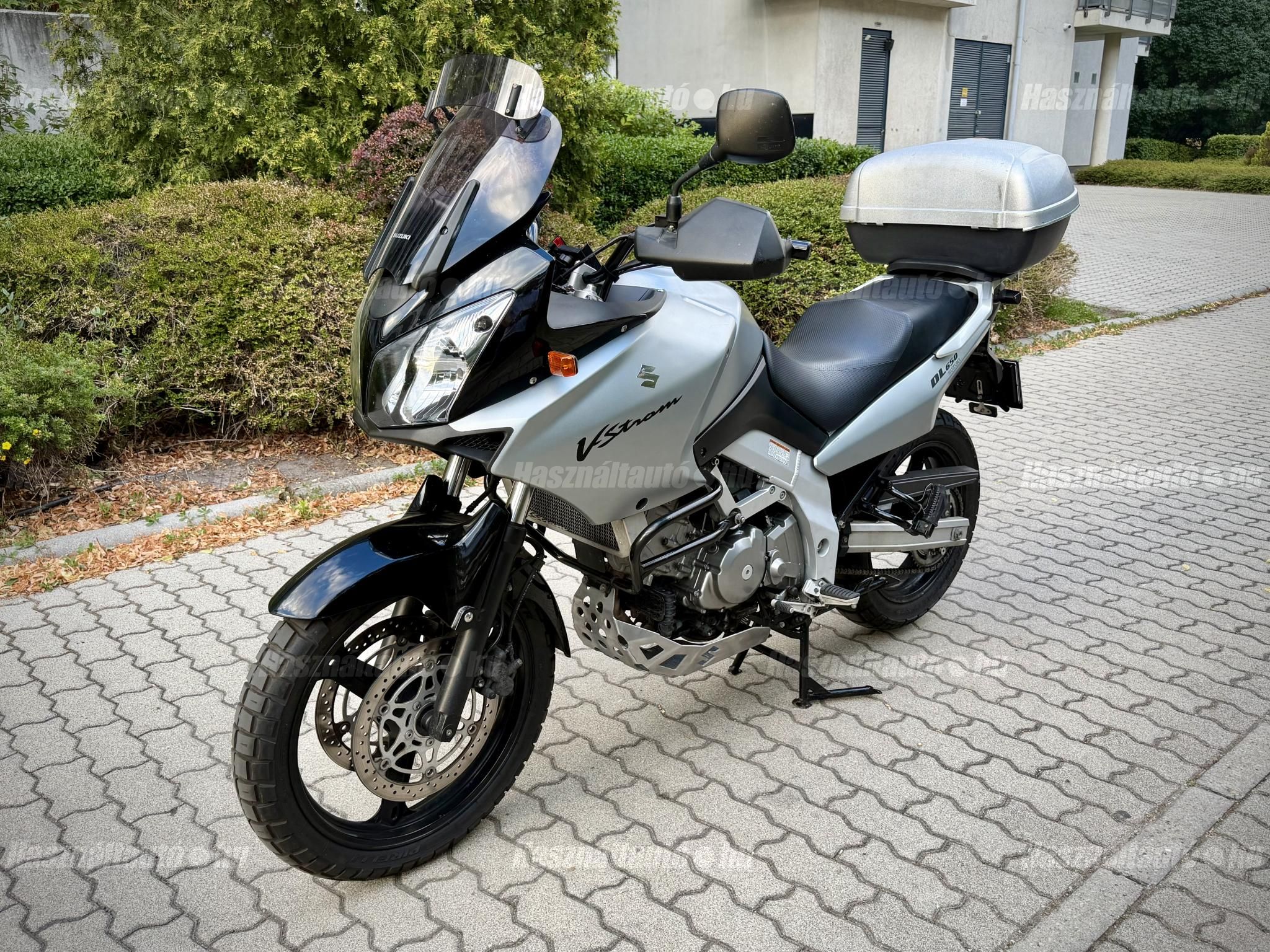 SUZUKI DL 650 2004 - 1