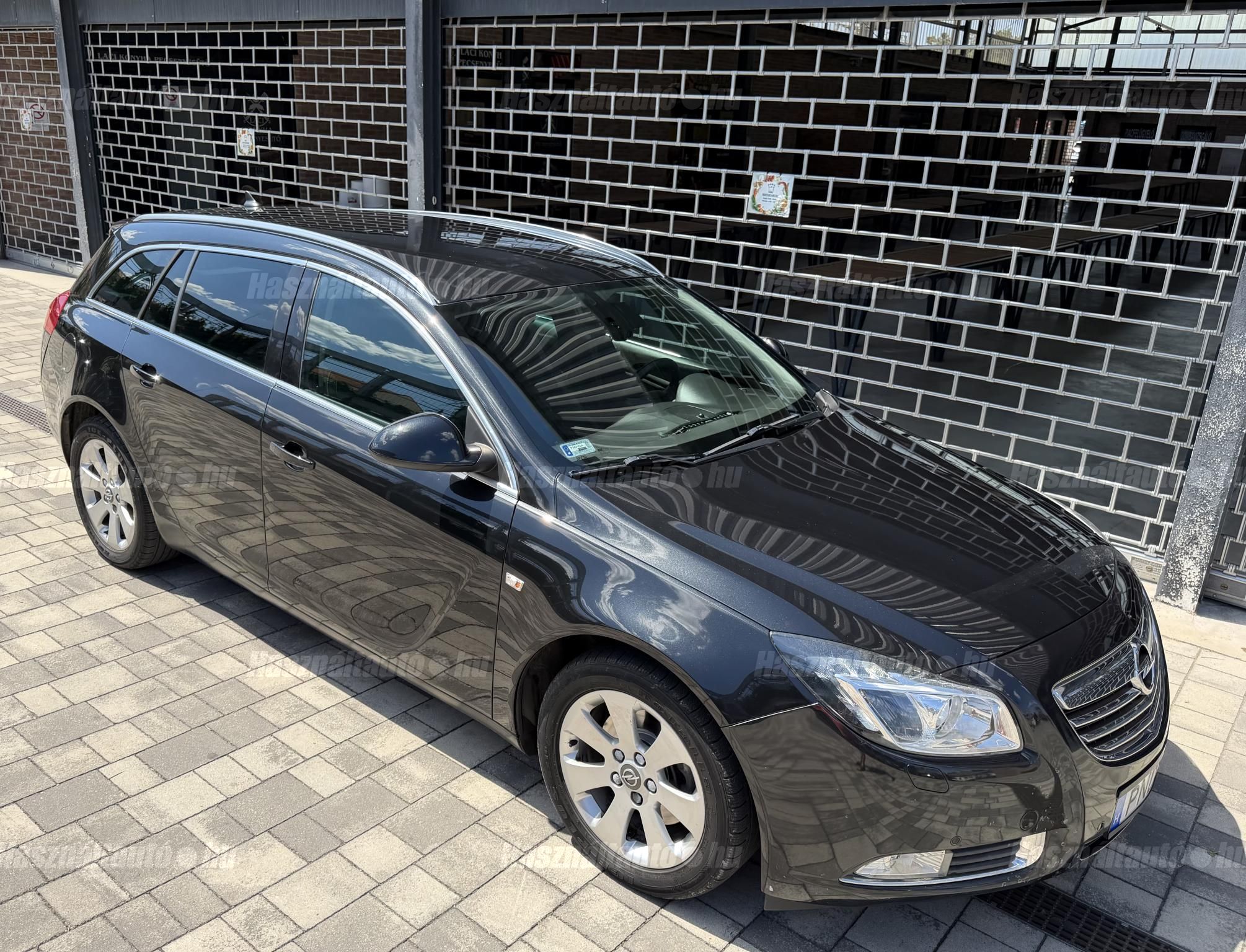 OPEL INSIGNIA 2010/11 - 1