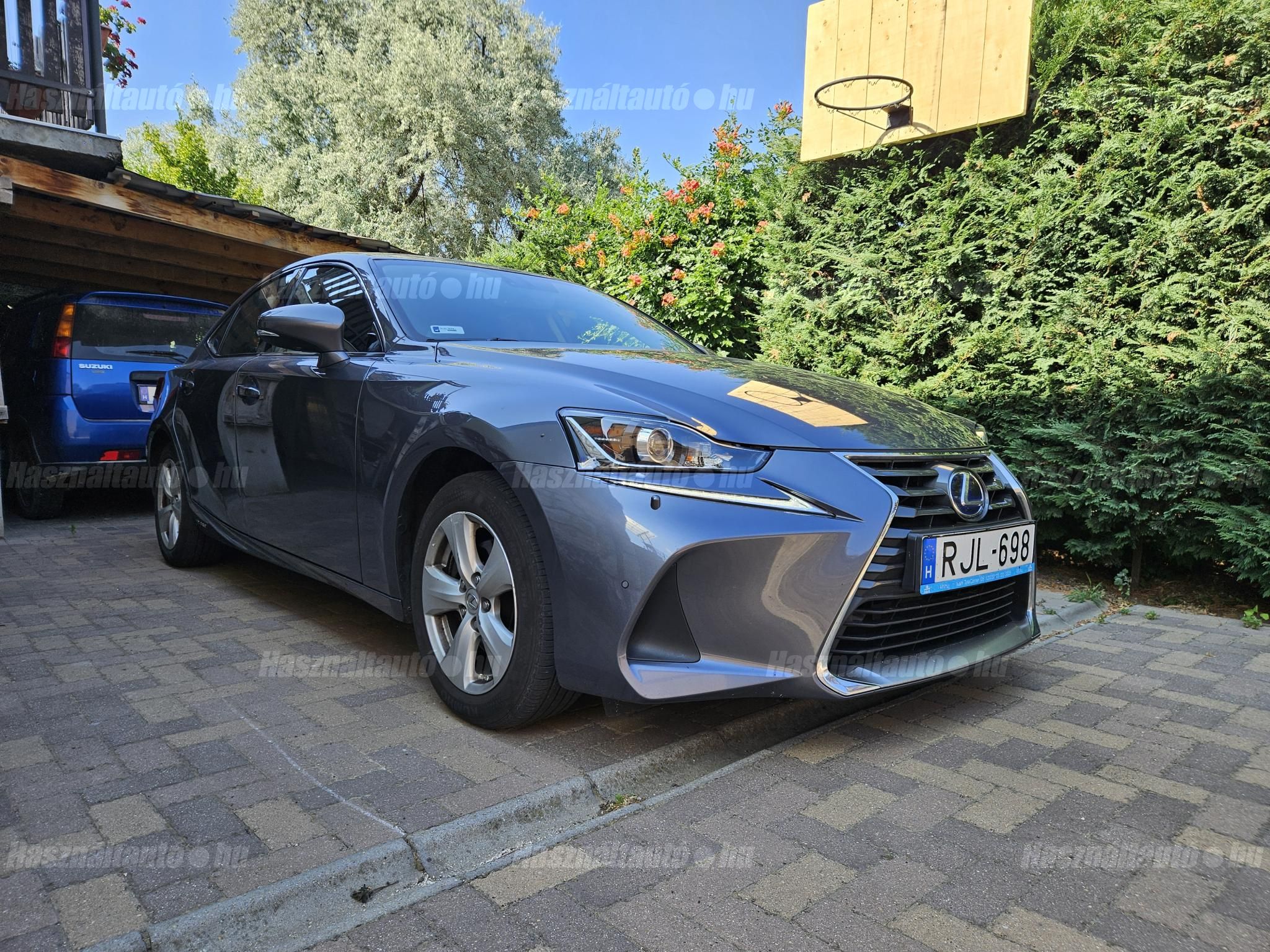 LEXUS IS 2019/10 - 1