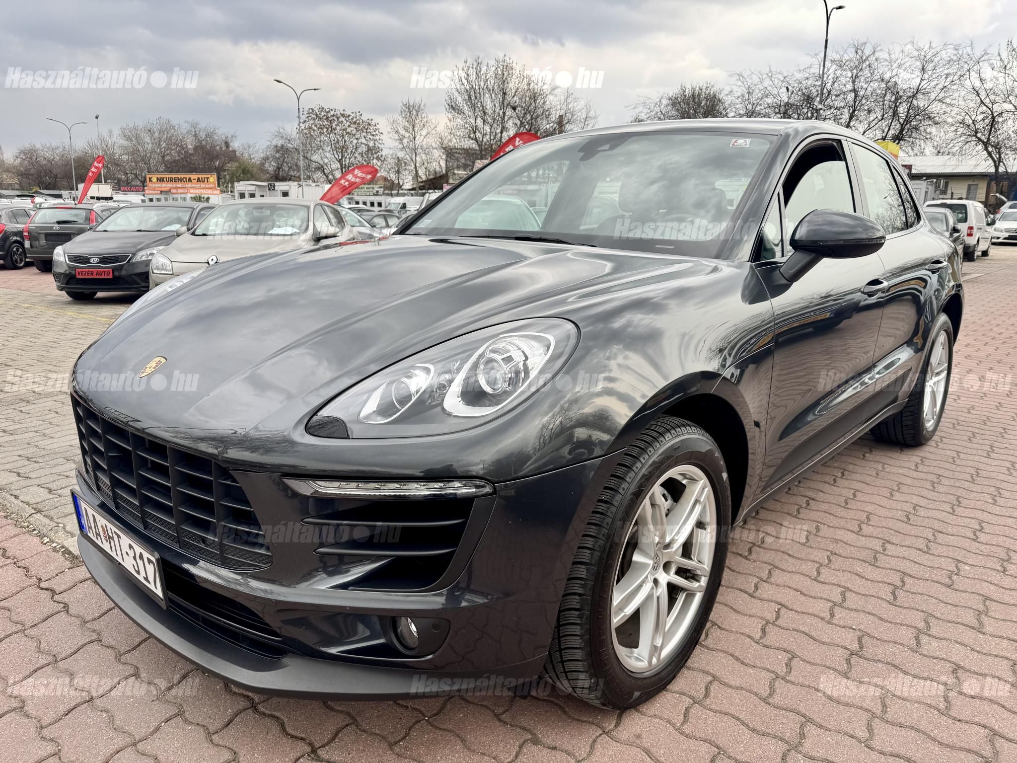 PORSCHE MACAN 2017/3 - 1
