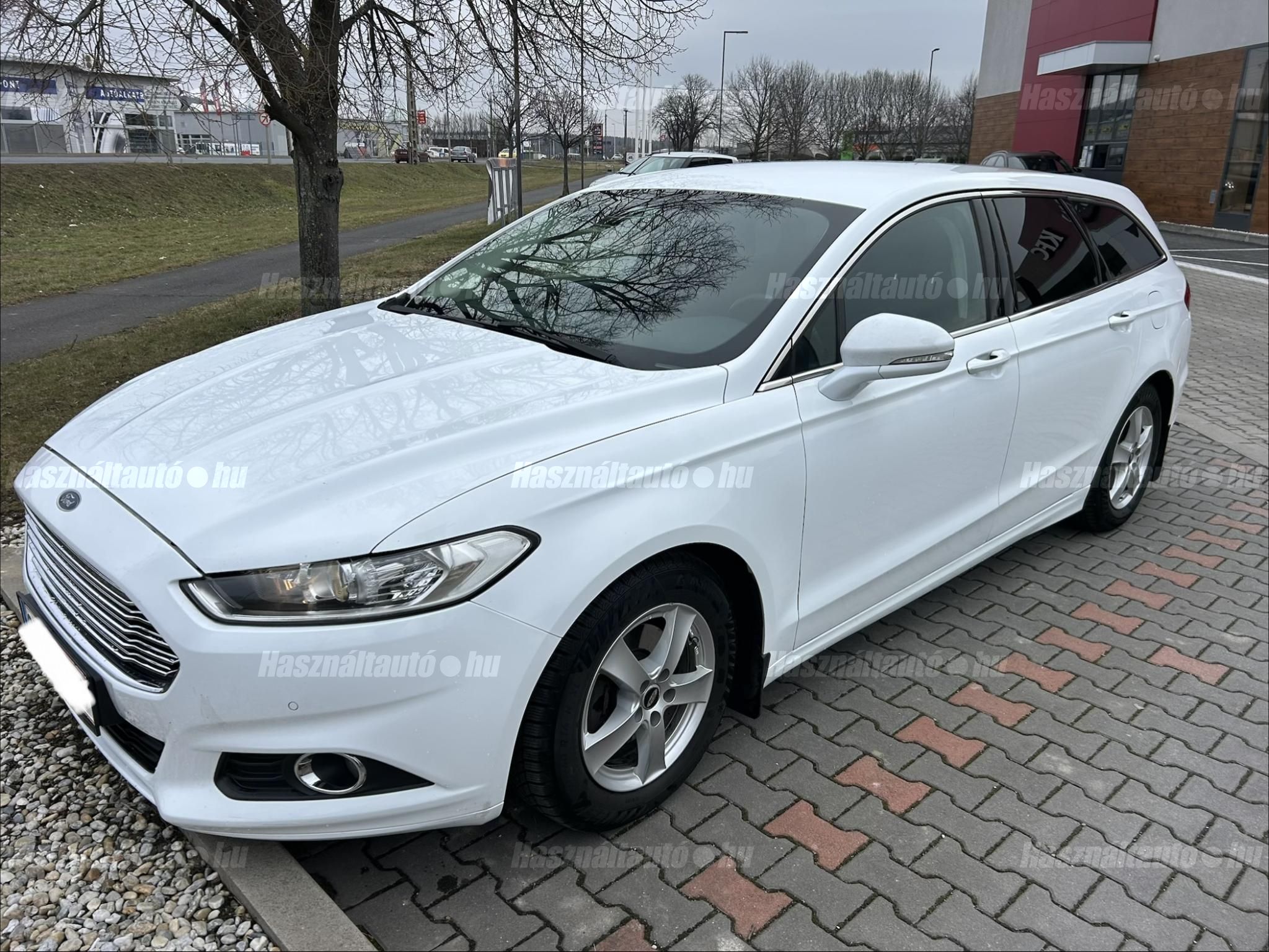 FORD MONDEO 2015/10 - 1