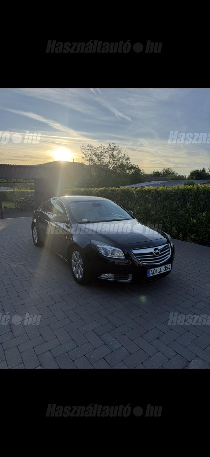 OPEL INSIGNIA 2009/7 - 1