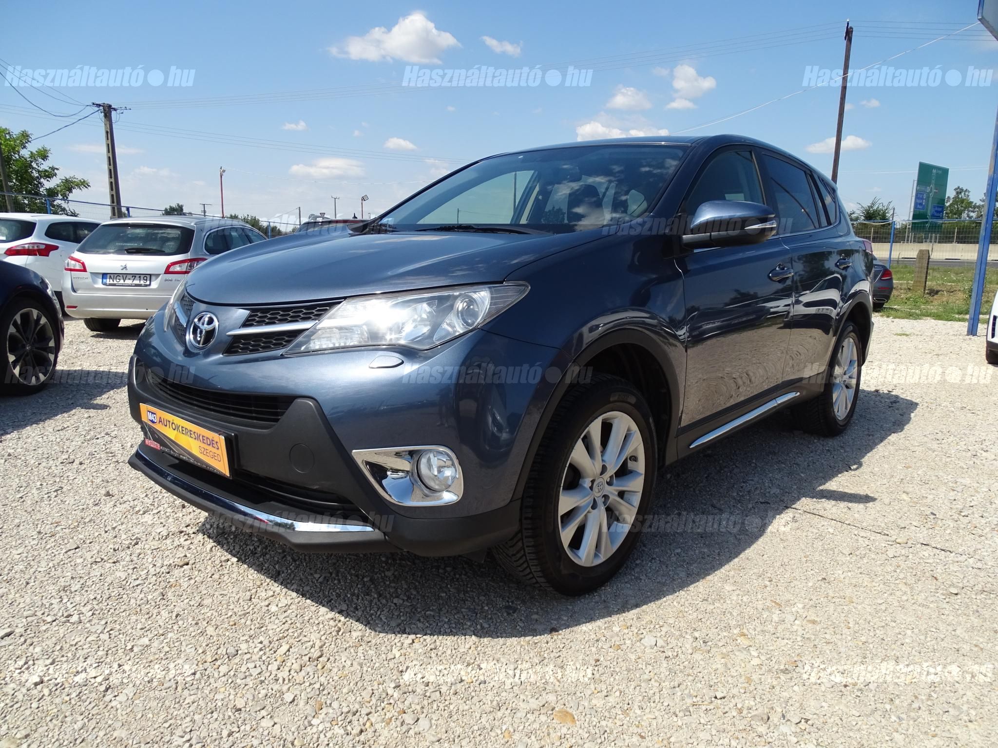 TOYOTA RAV 4 2013/9 - 1