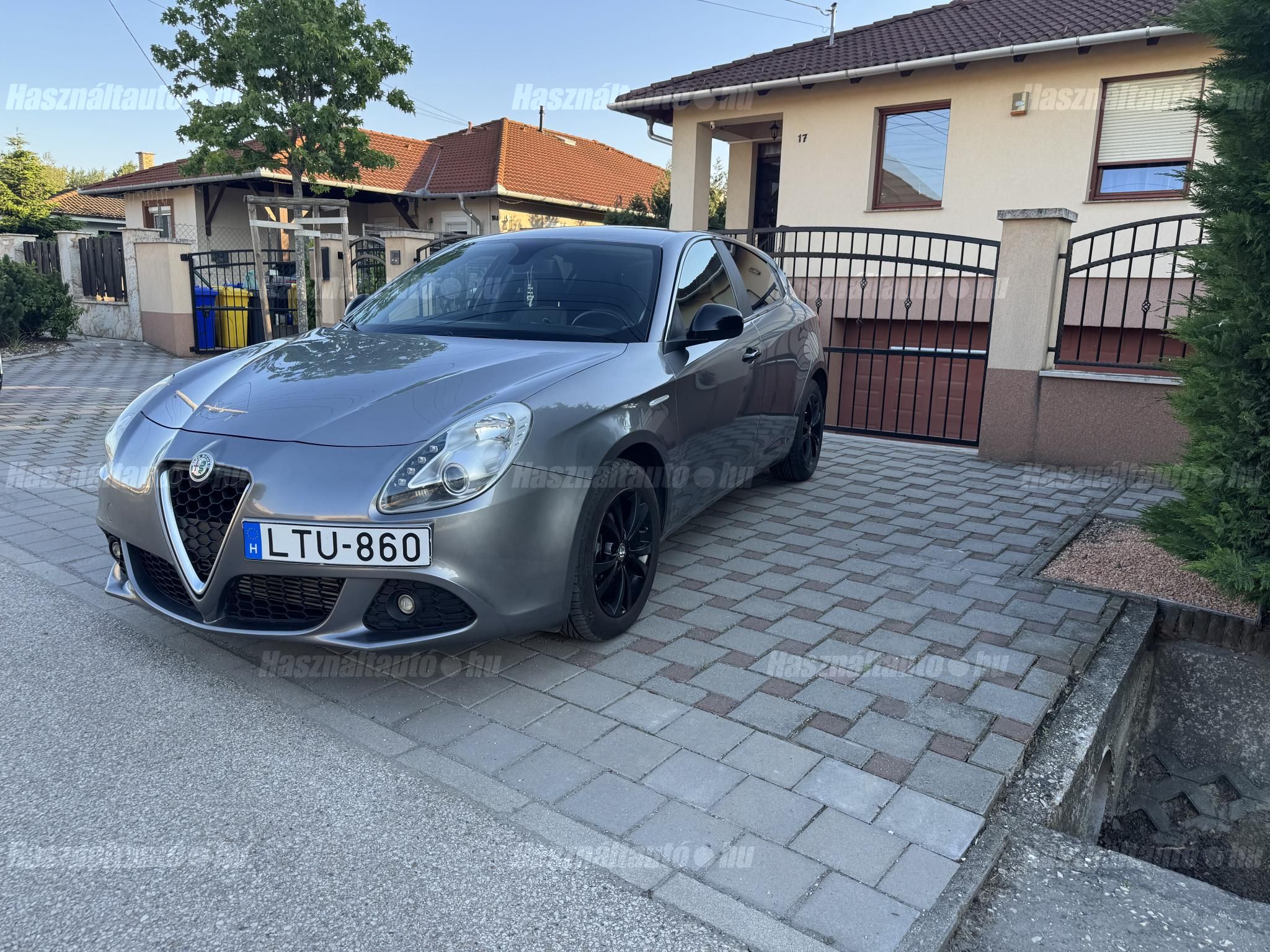 ALFA ROMEO GIULIETTA 2010/11 - 1