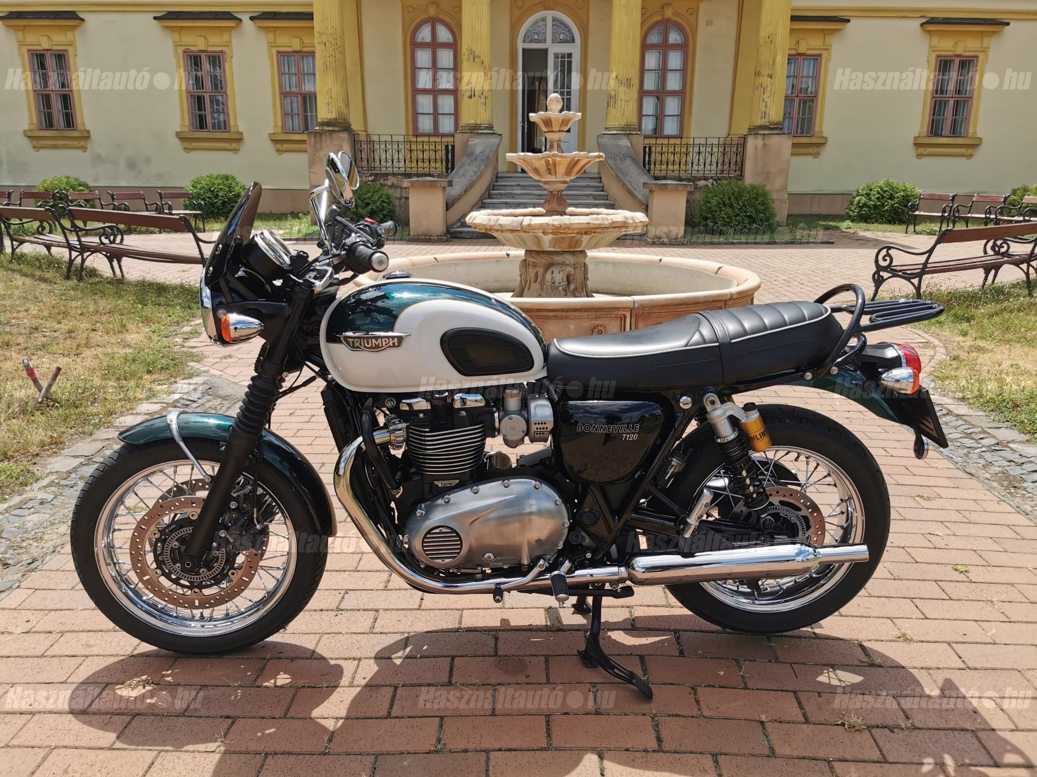 TRIUMPH BONNEVILLE 2019/3 - 1