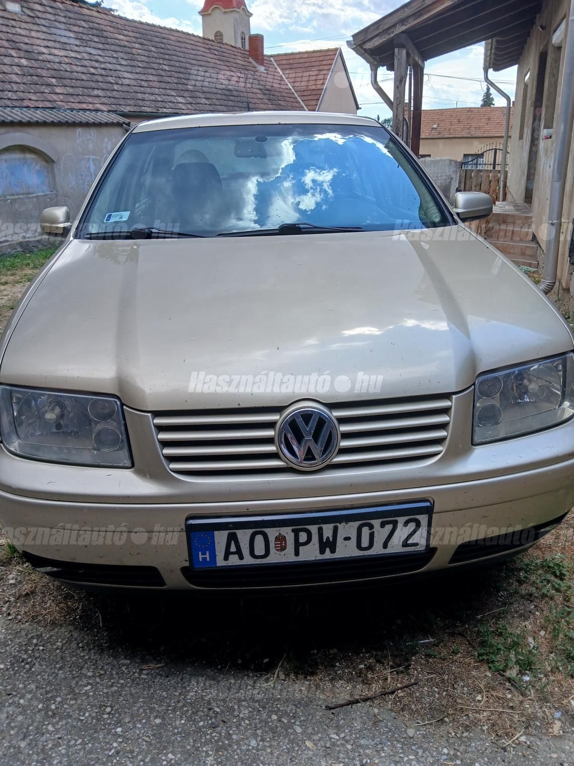VOLKSWAGEN BORA 2001 - 1