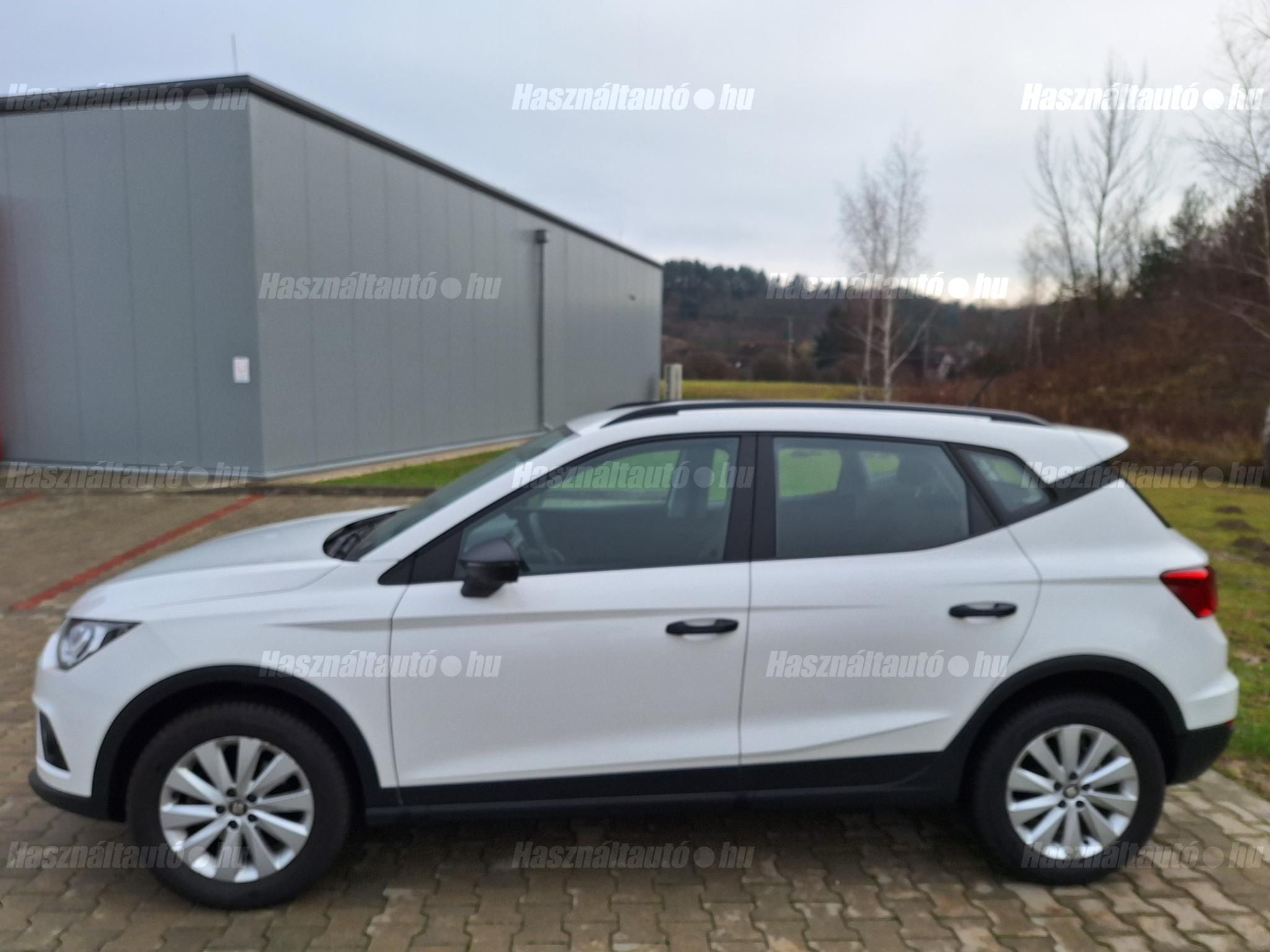 SEAT ARONA 2018/12 - 1