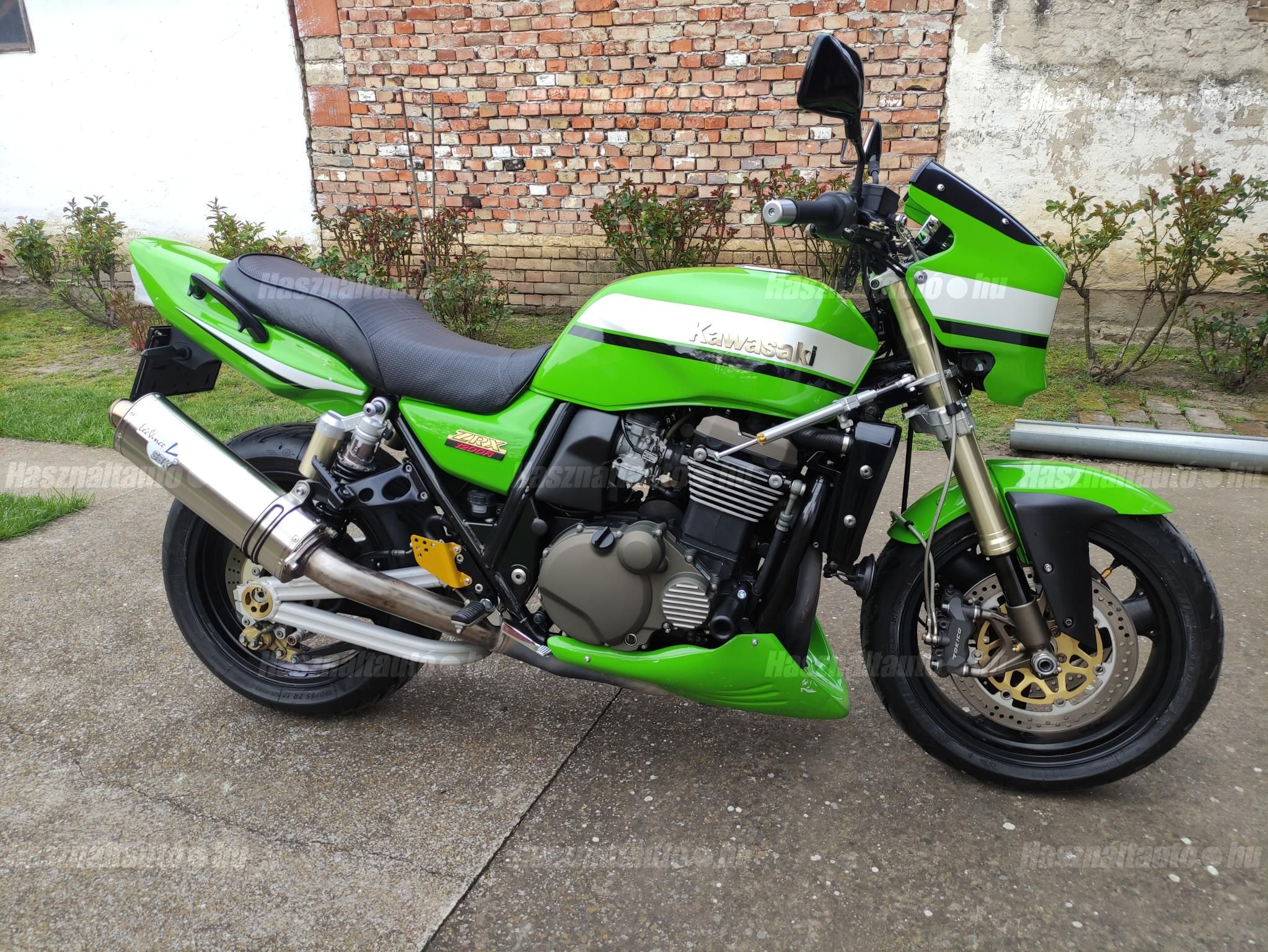 KAWASAKI ZRX 1200 R 2002/7 - 1