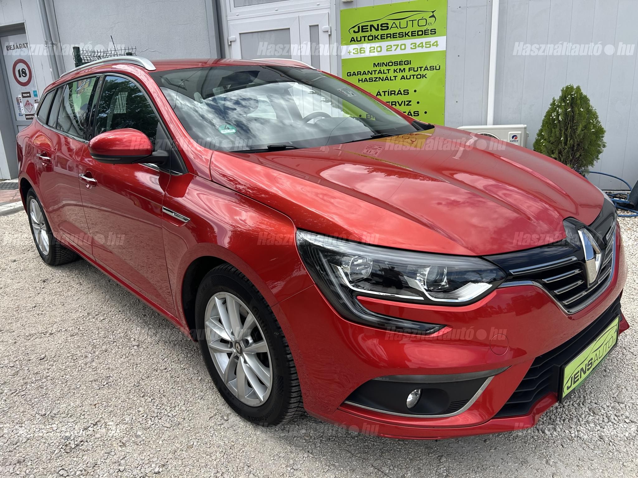 RENAULT MEGANE 2018/4 - 1
