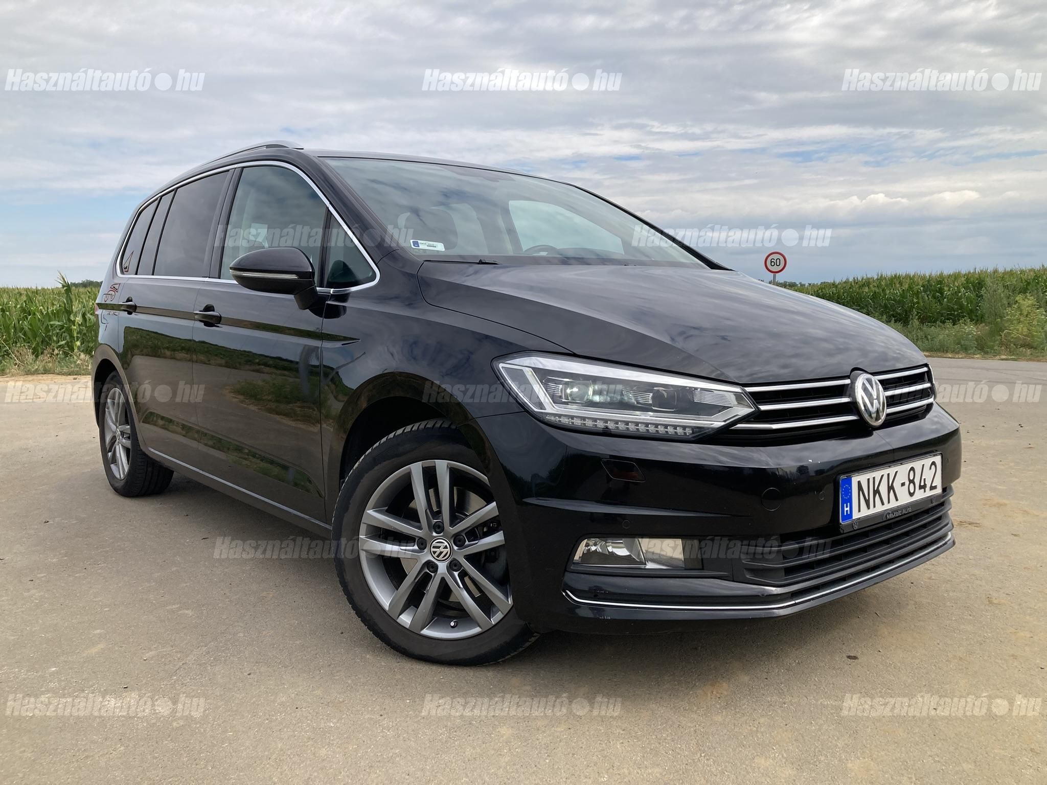 VOLKSWAGEN TOURAN 2015/12 - 1
