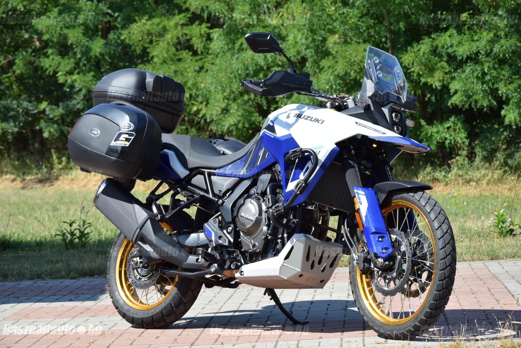 SUZUKI DL 800 DE 2024/7 - 1