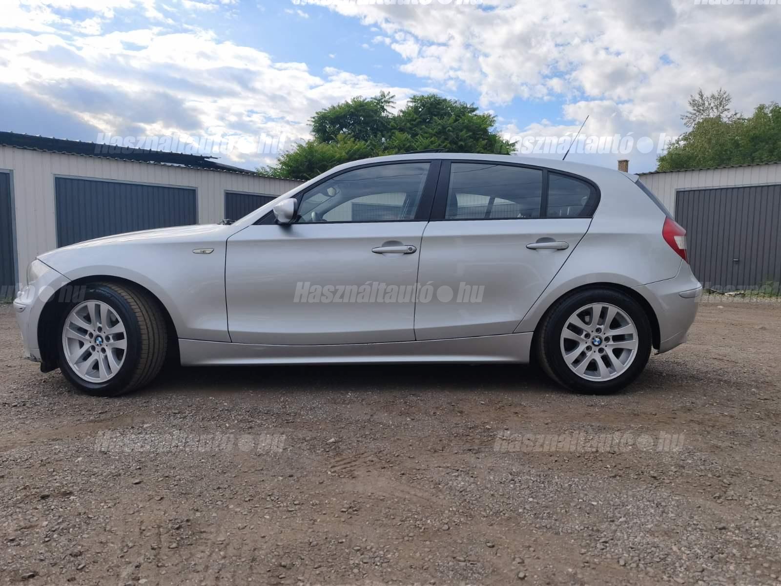 BMW 118 2006/10 - 1