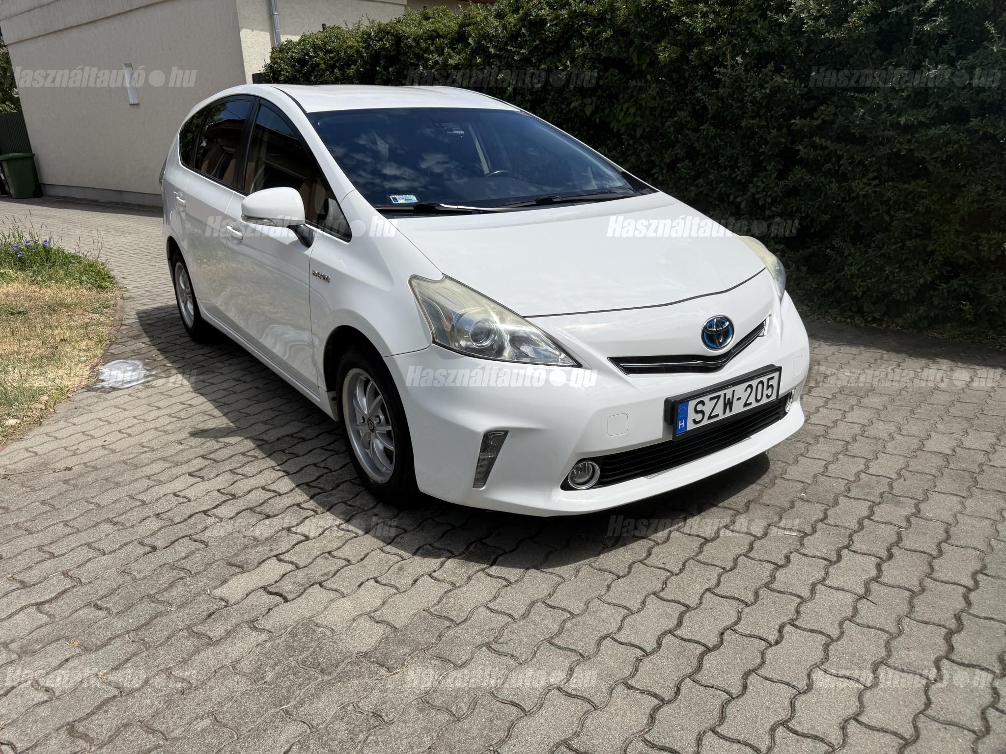 TOYOTA PRIUS+ 2013 - 1