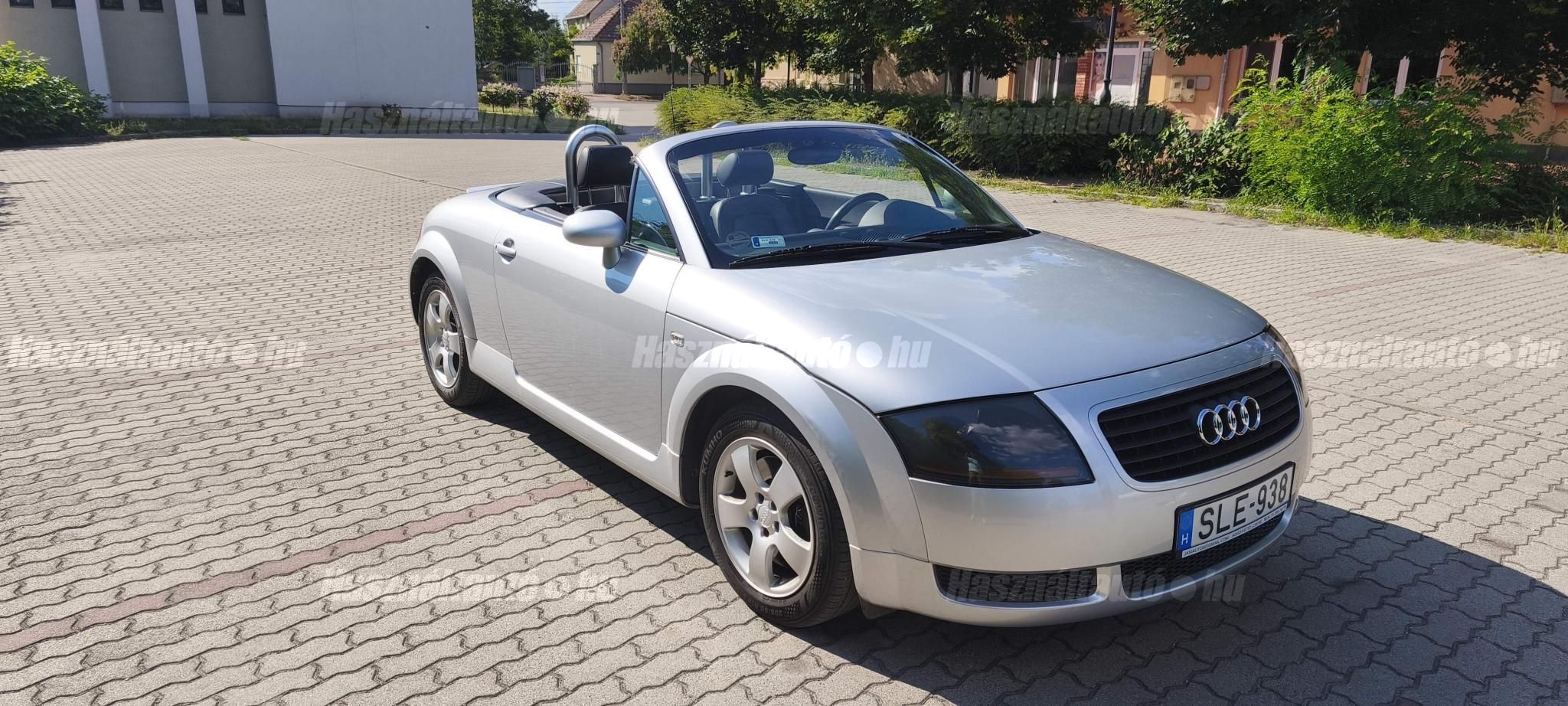AUDI TT 2002 - 1