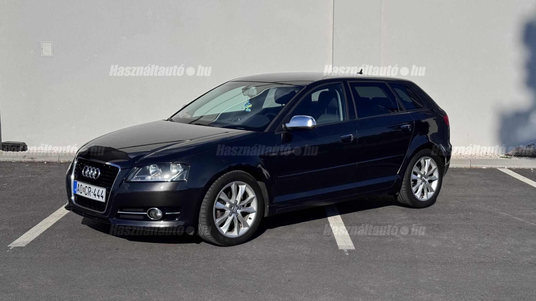 AUDI A3 2010/10 - 1