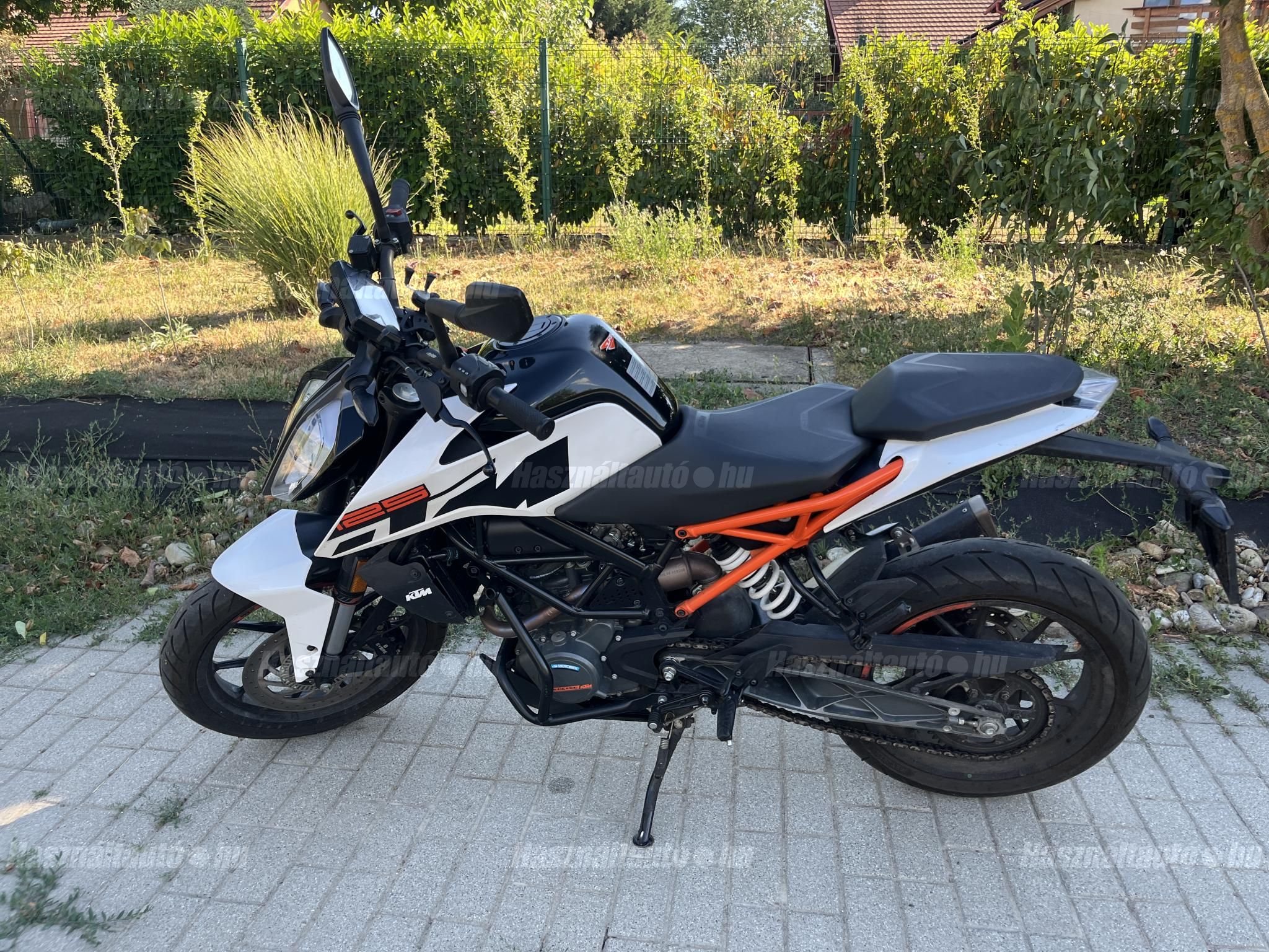 KTM 125 DUKE 2018 - 1