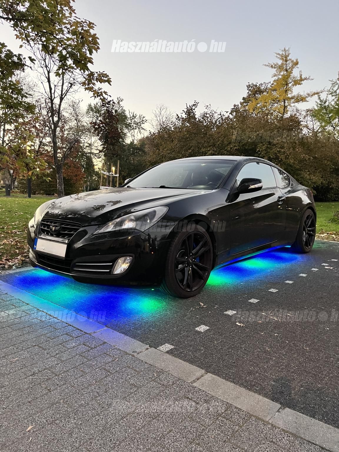 HYUNDAI GENESIS COUPE 2011/6 - 1