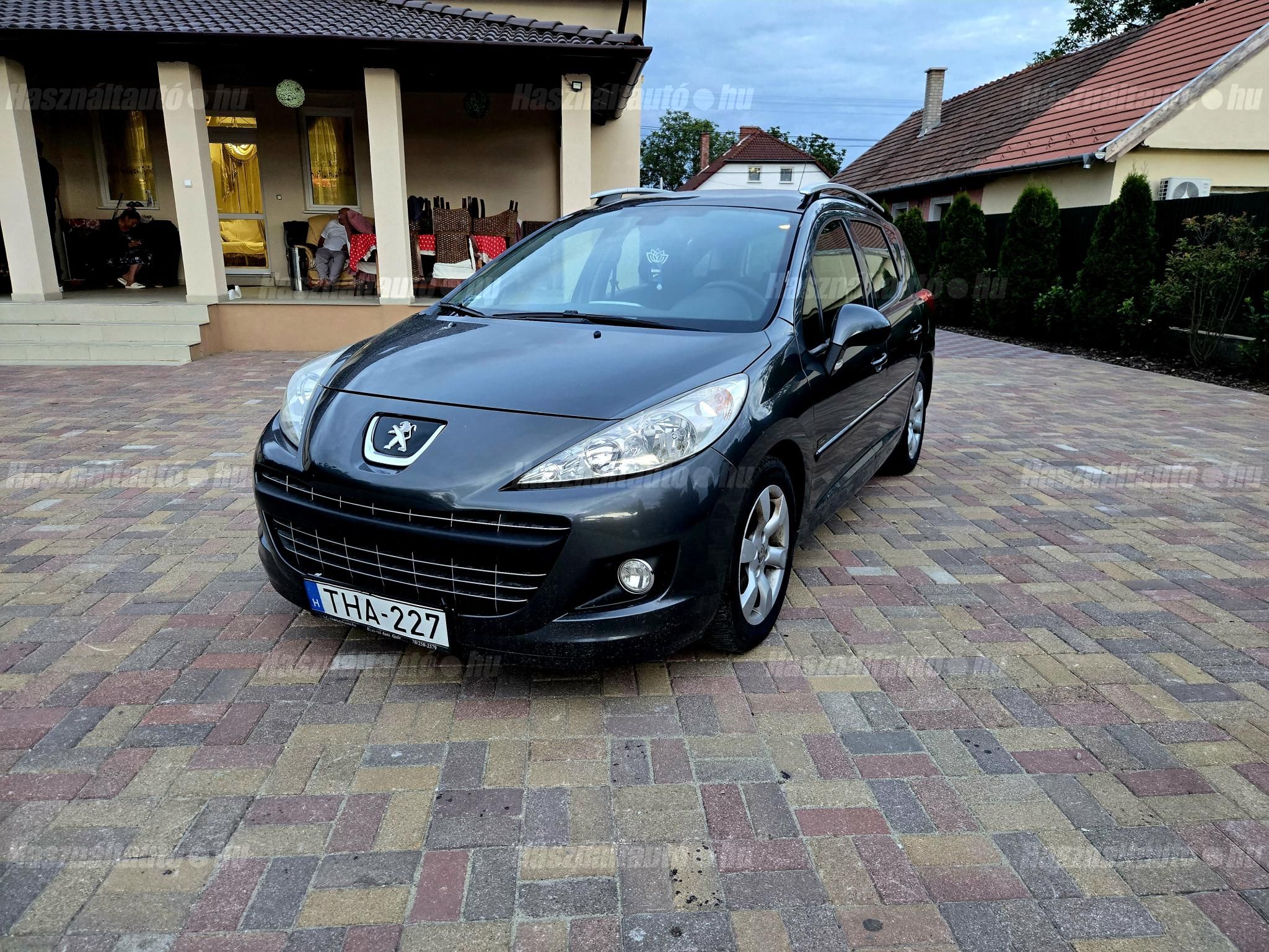 PEUGEOT 207 2012/8 - 1