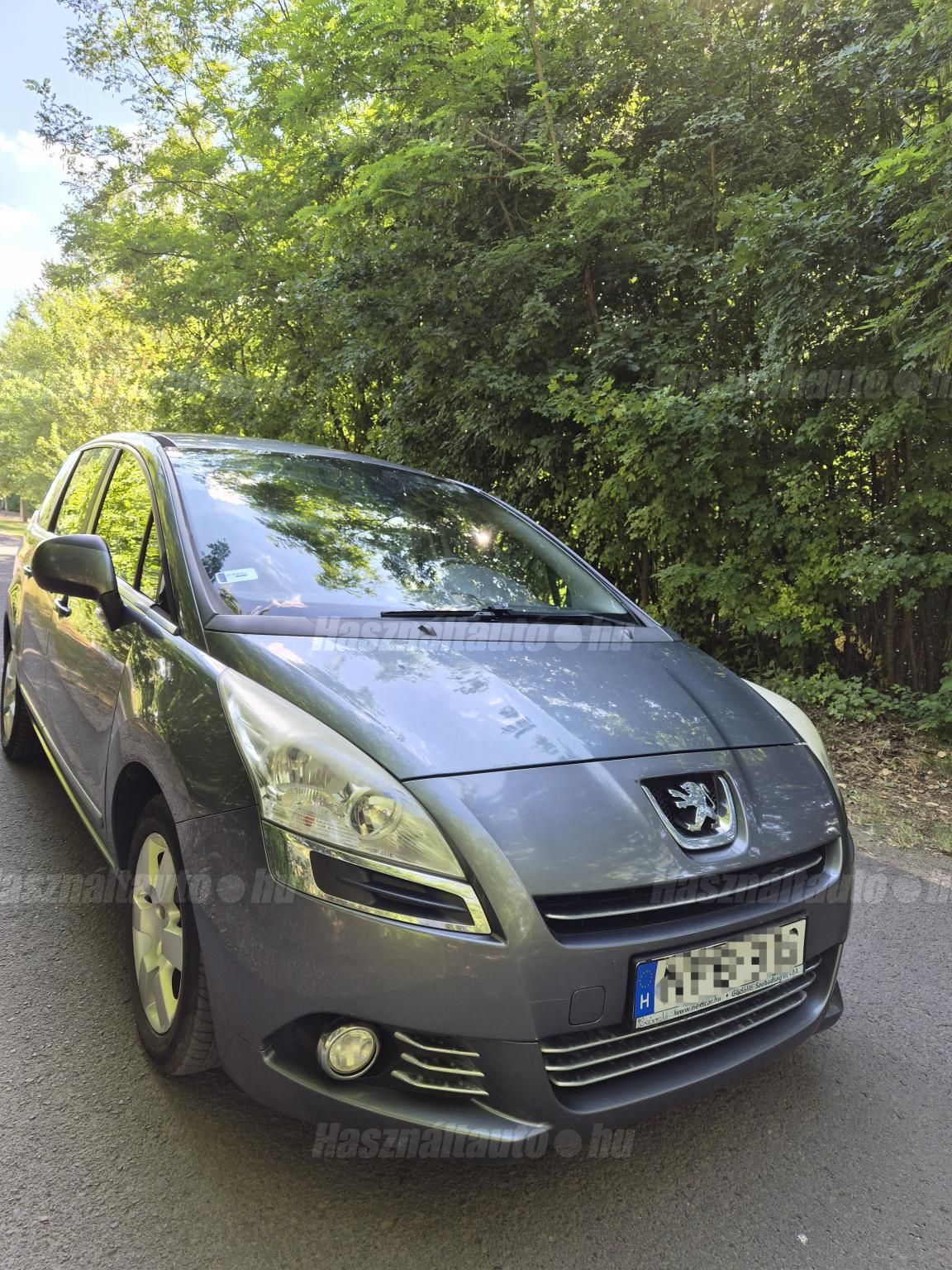 PEUGEOT 5008 2011/9 - 1
