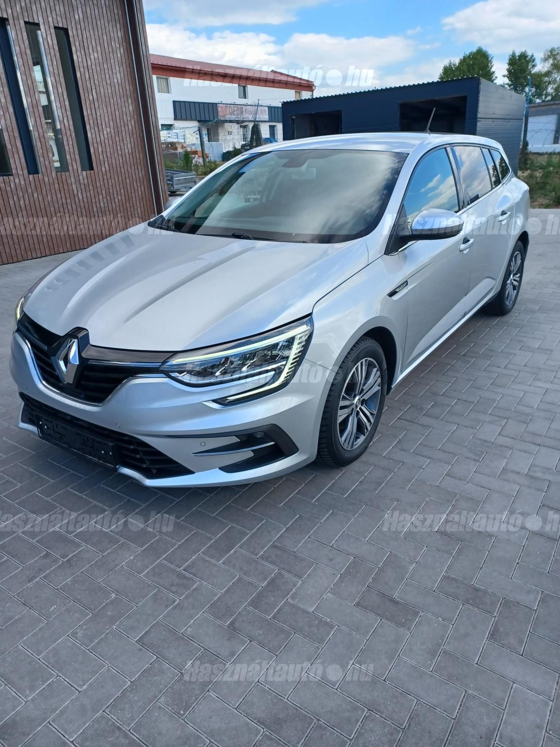 RENAULT MEGANE 2023/11 - 1