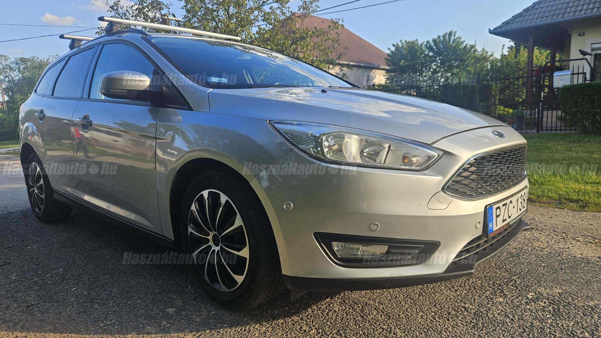 FORD FOCUS 2015/4 - 1