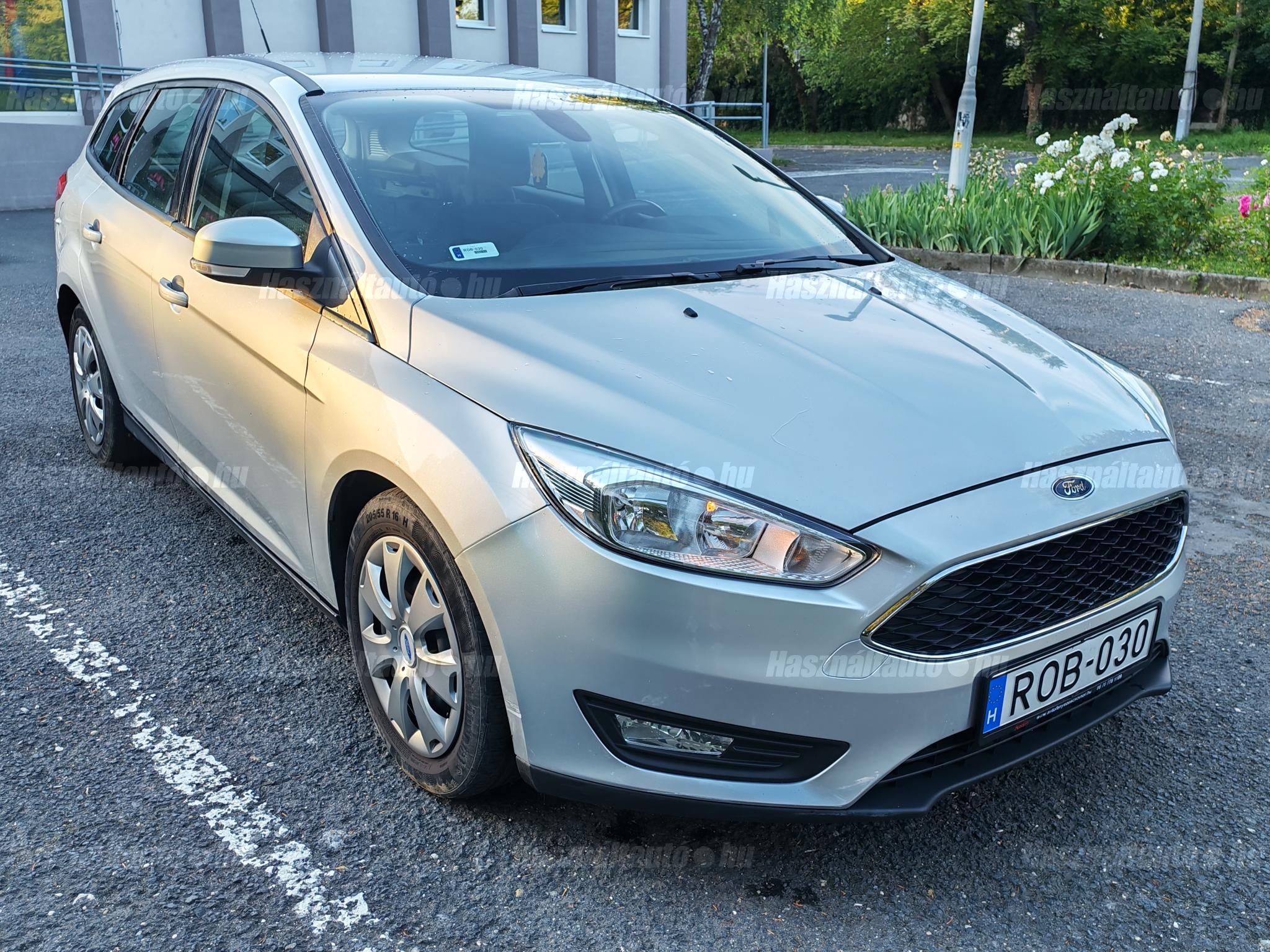 FORD FOCUS 2015/10 - 1