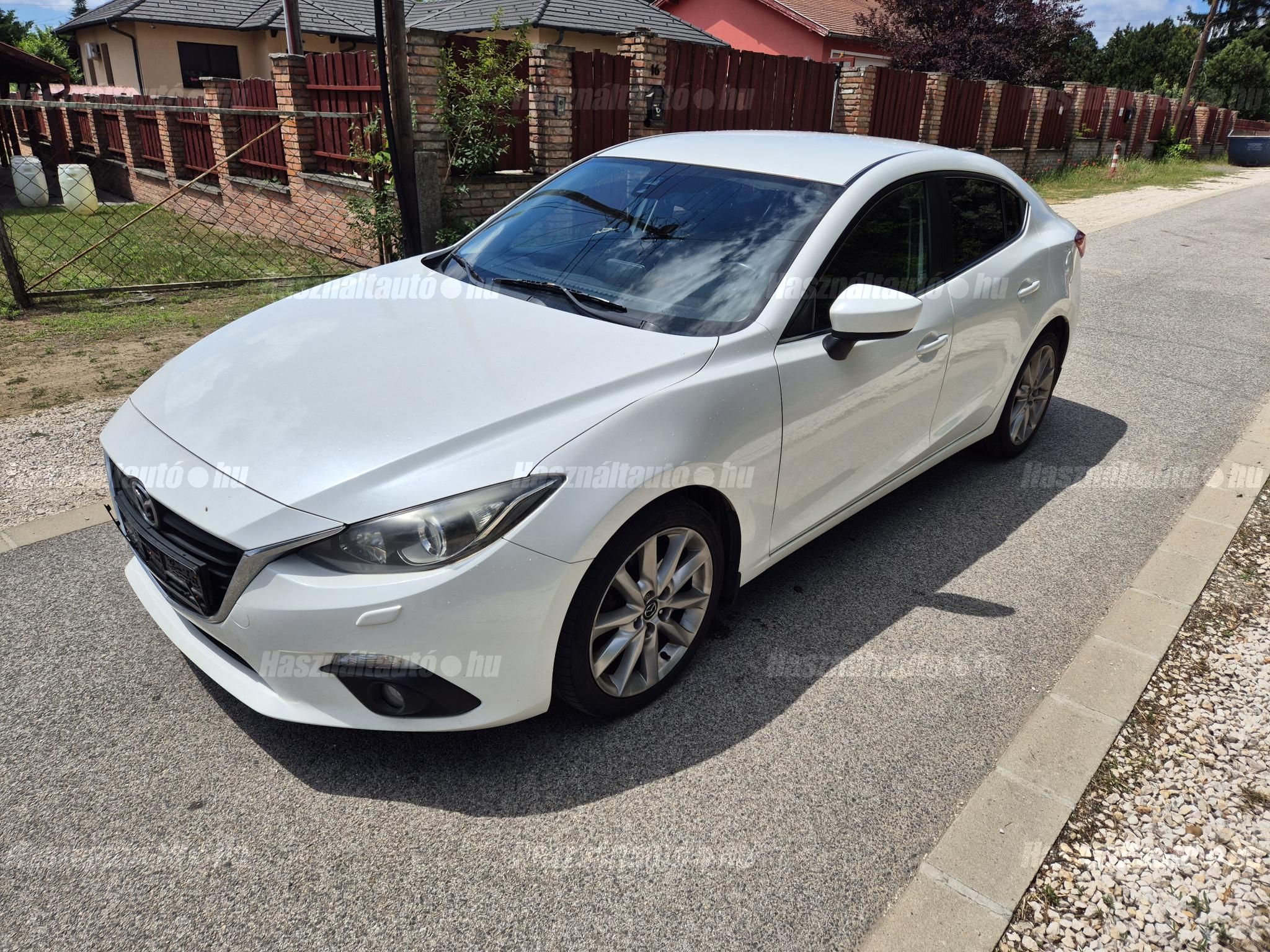 MAZDA 3 2014/8 - 1