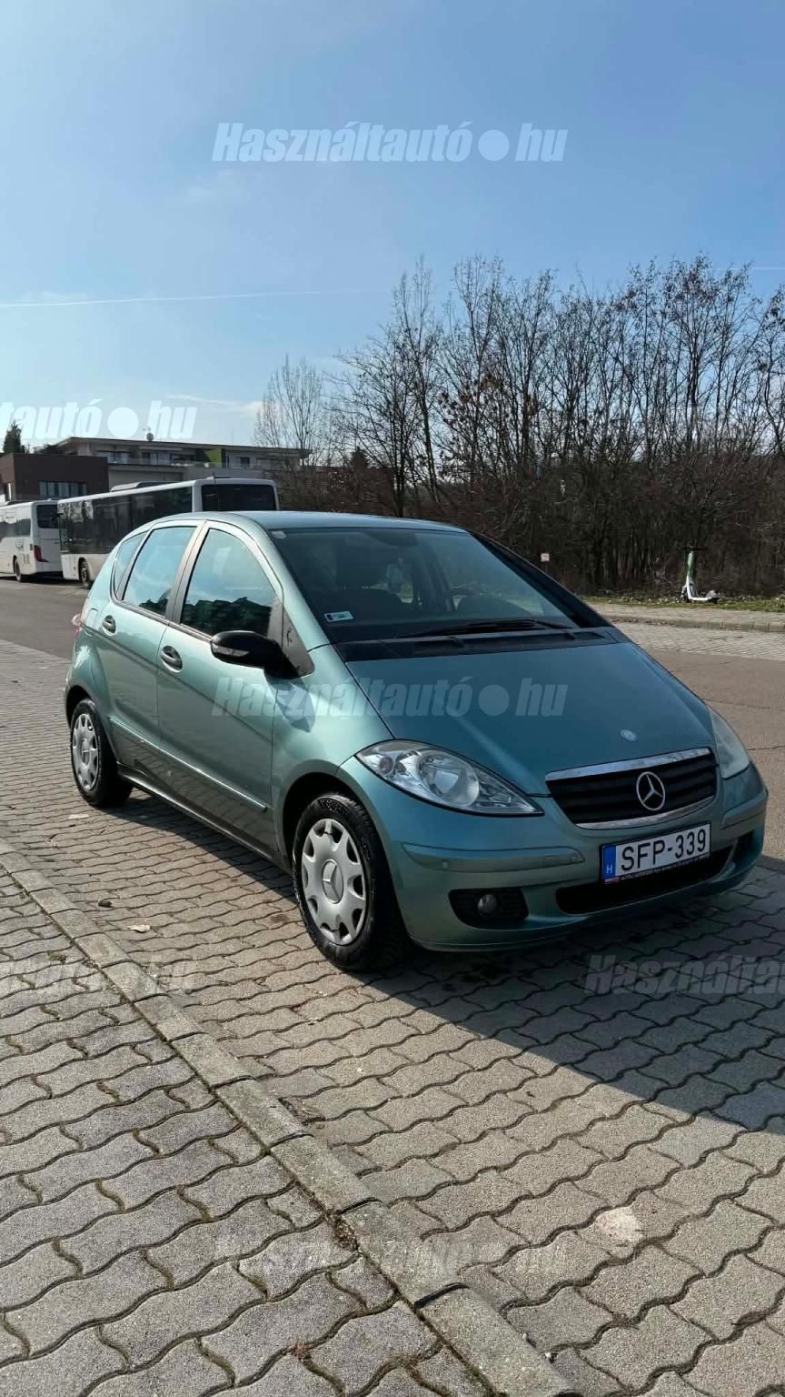 MERCEDES-BENZ A 150 2005/10 - 1