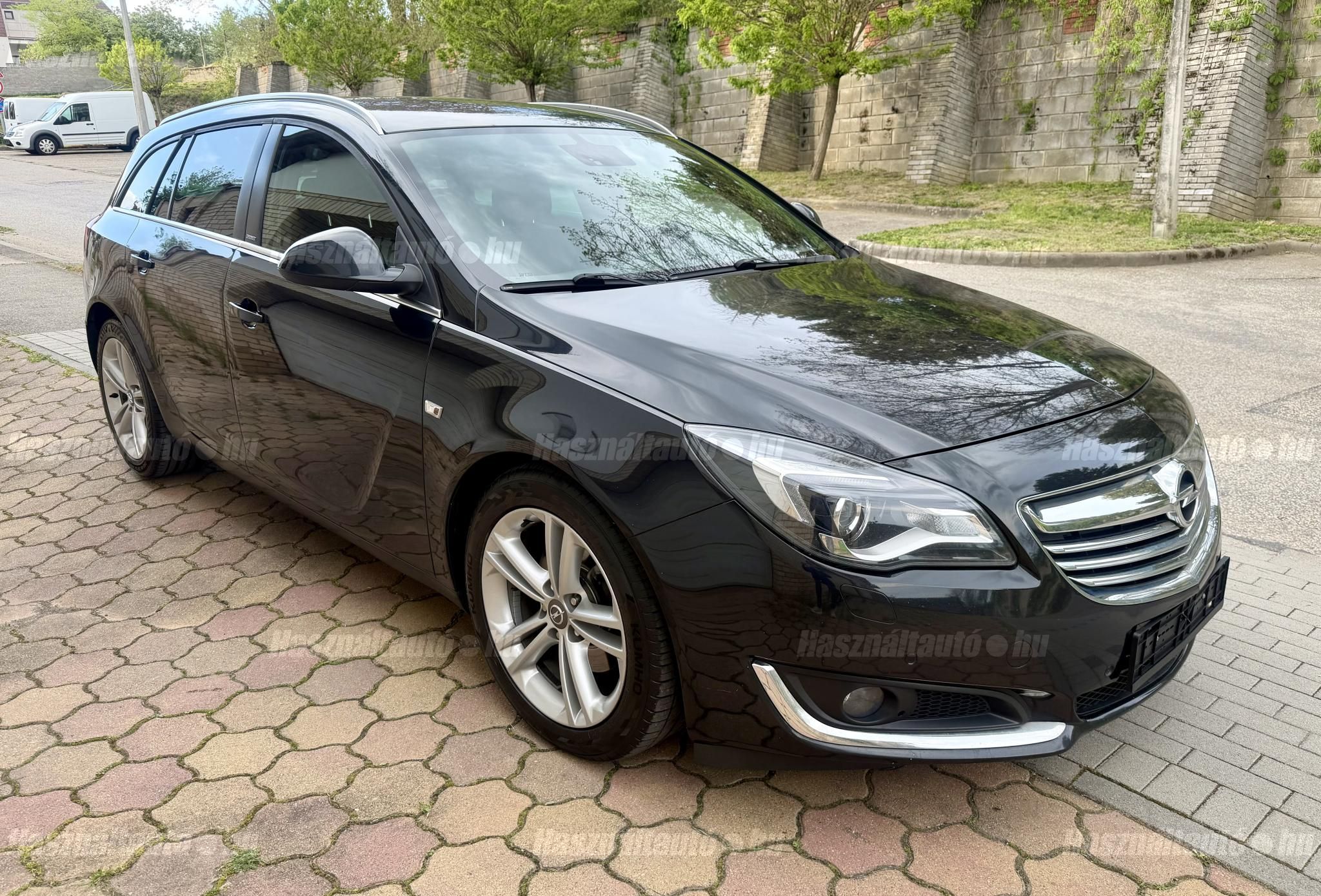 OPEL INSIGNIA 2014/4 - 1
