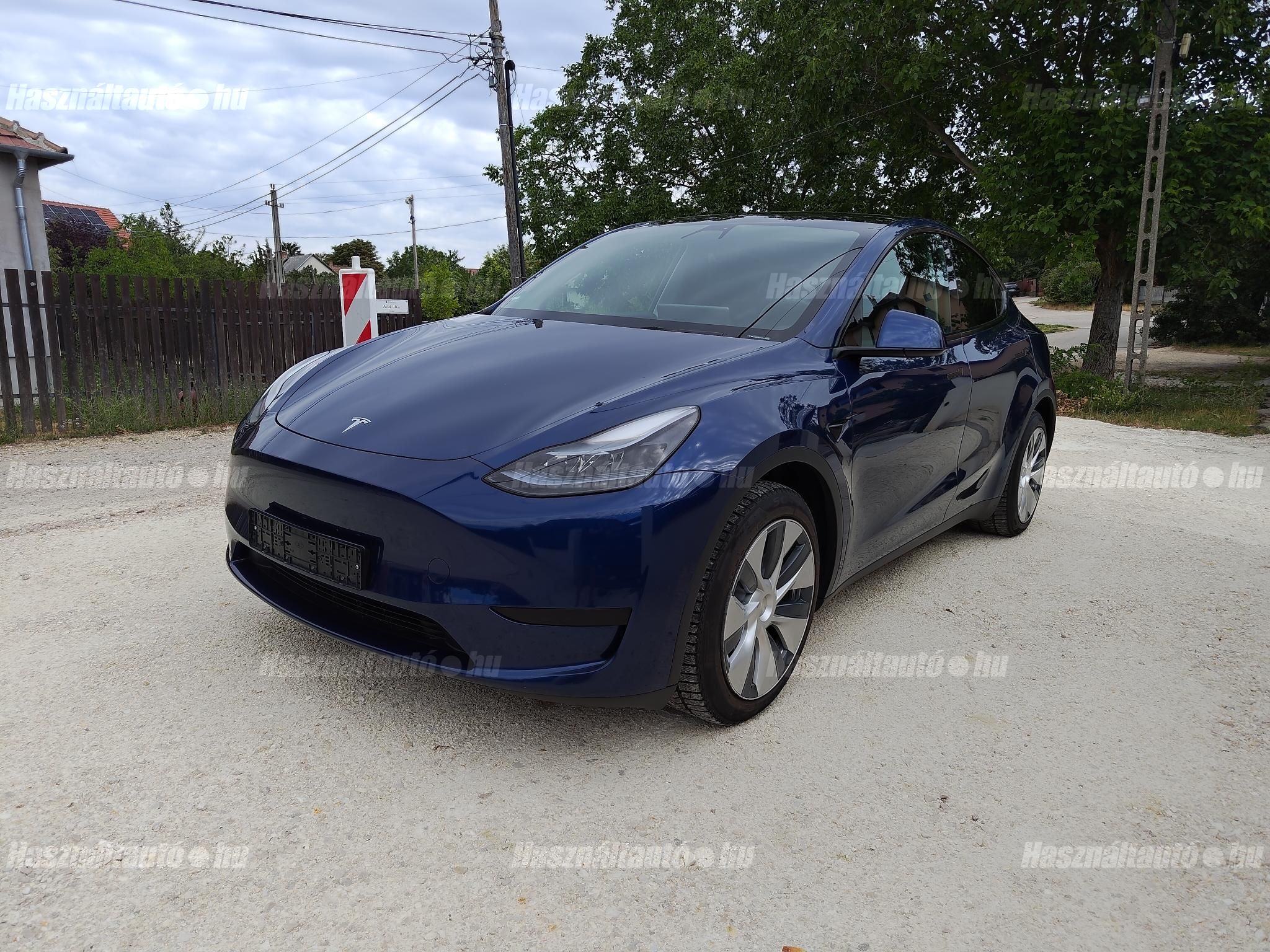 TESLA MODEL Y 2022/12 - 1