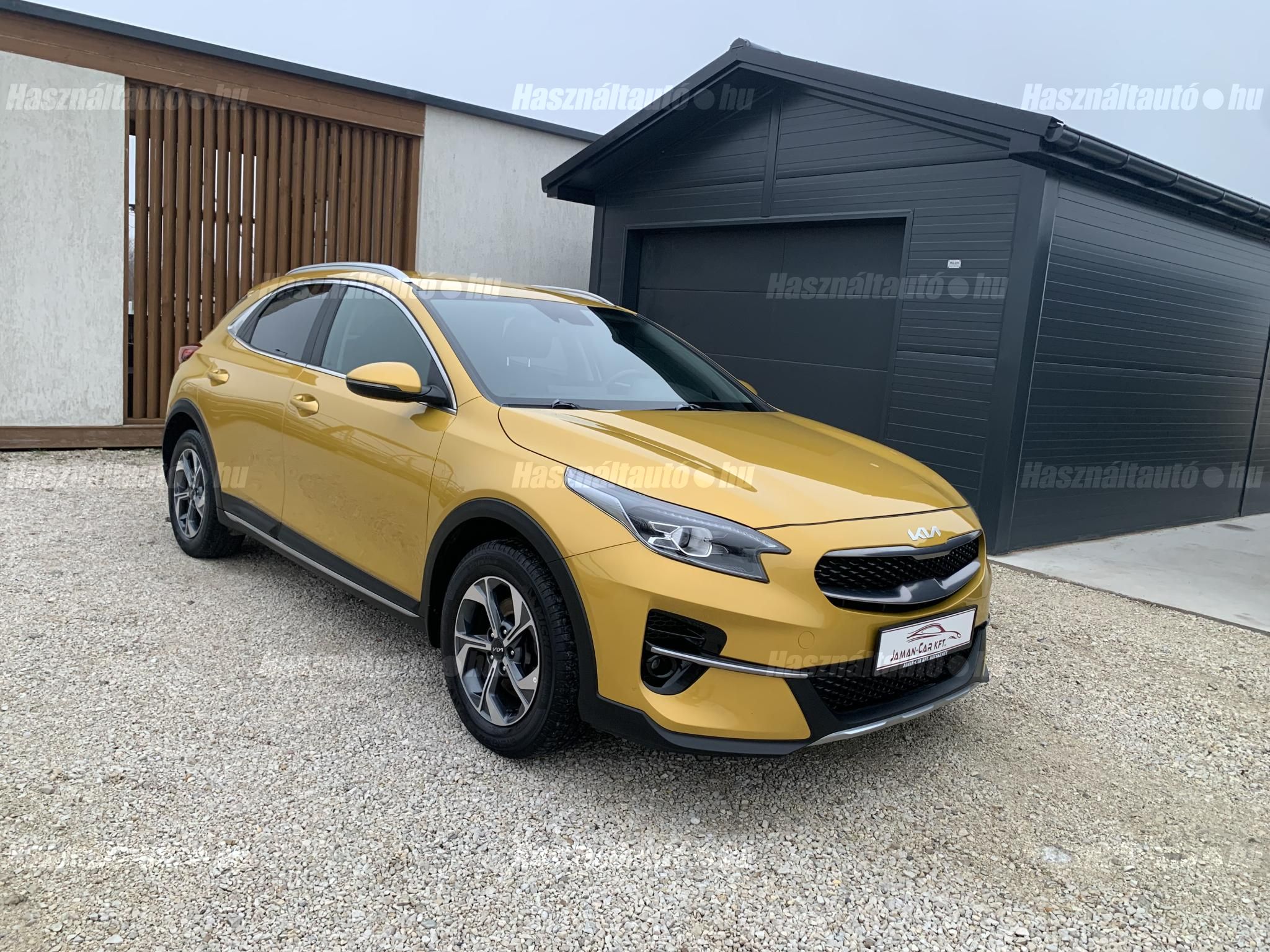 KIA XCEED 2022/6 - 1
