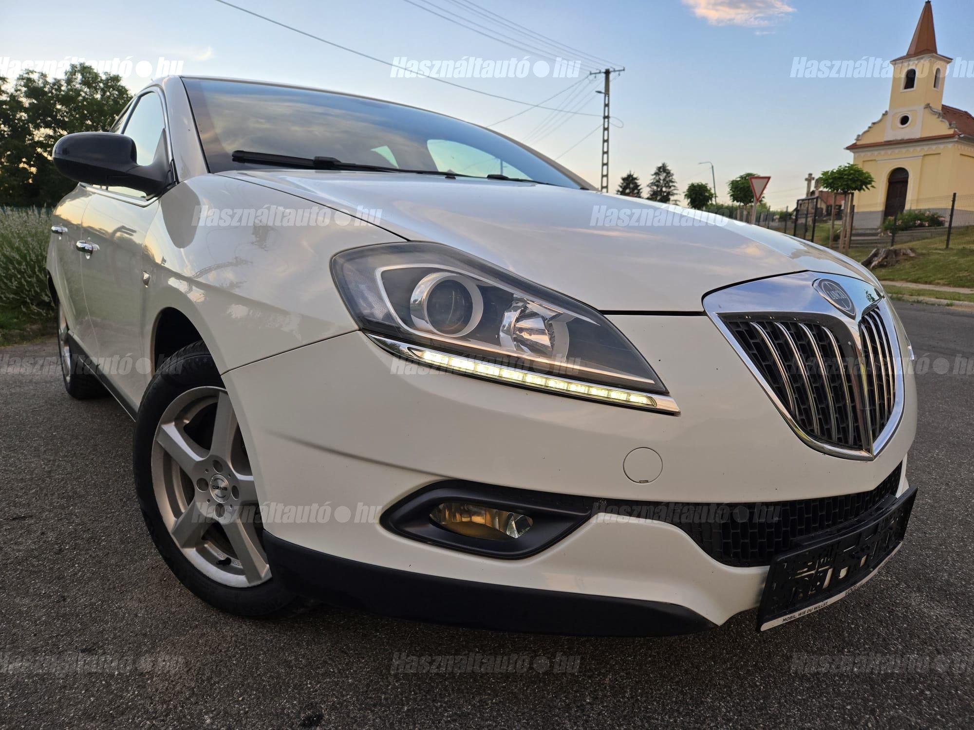 LANCIA DELTA 2010/11 - 1