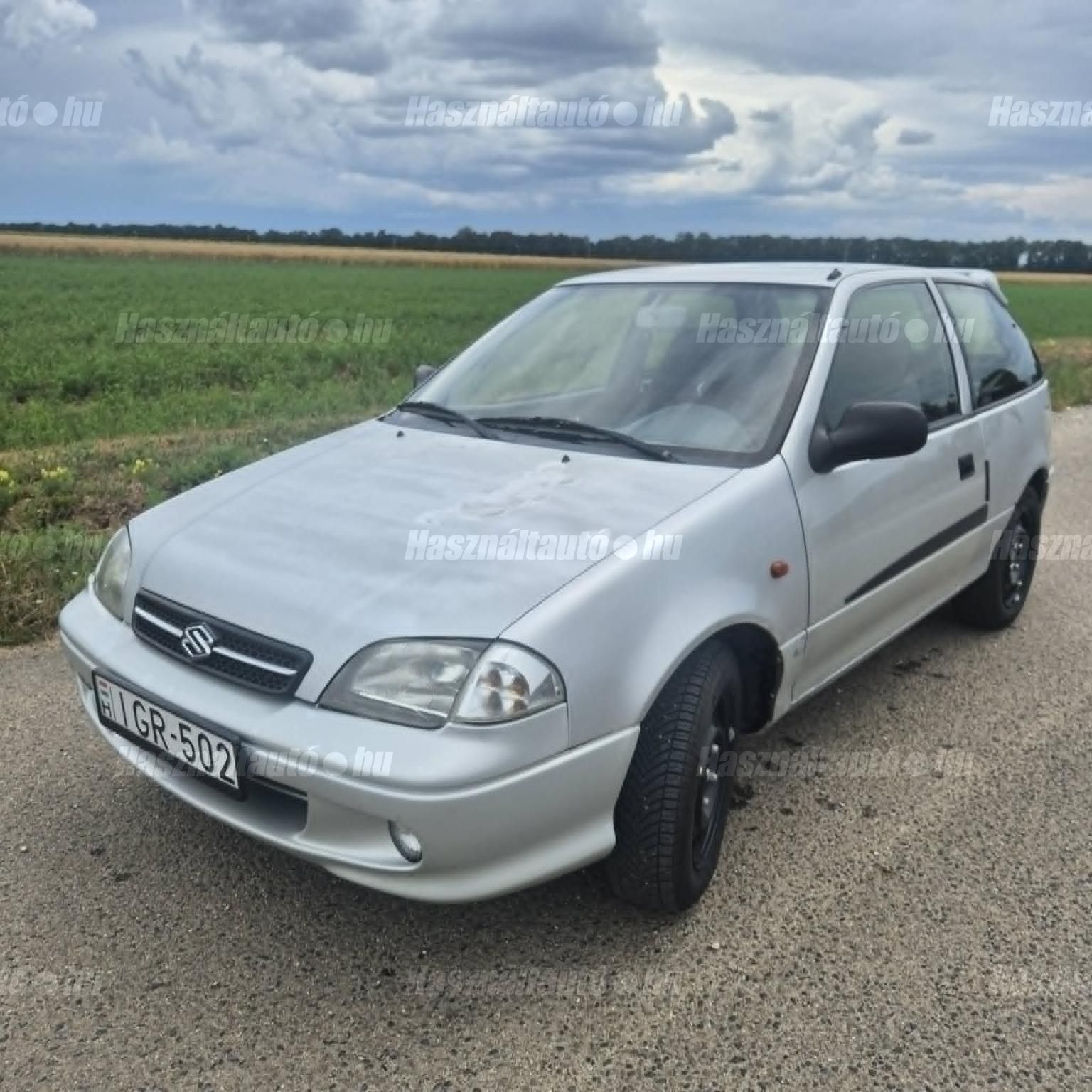 SUZUKI SWIFT 2002/9 - 1