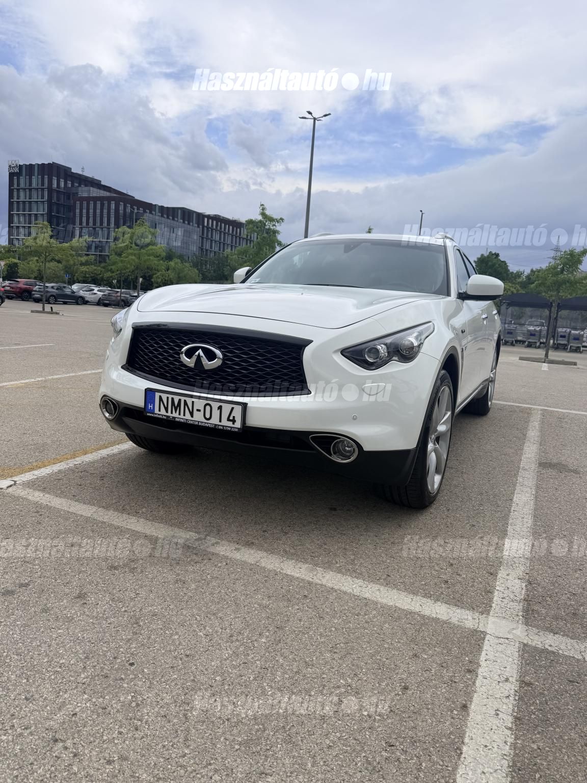 INFINITI QX70 2015/12 - 1