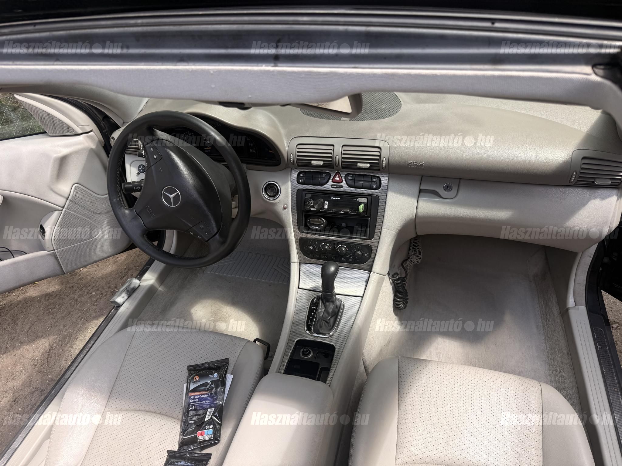 MERCEDES-BENZ C 230 2001/3 - 1