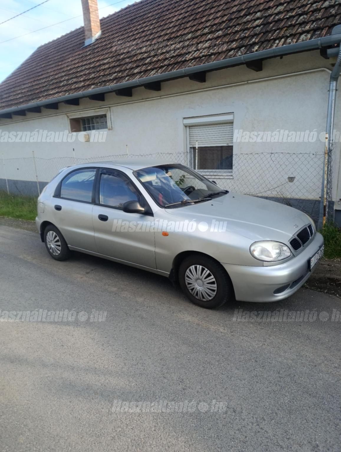 DAEWOO LANOS 2002 - 1