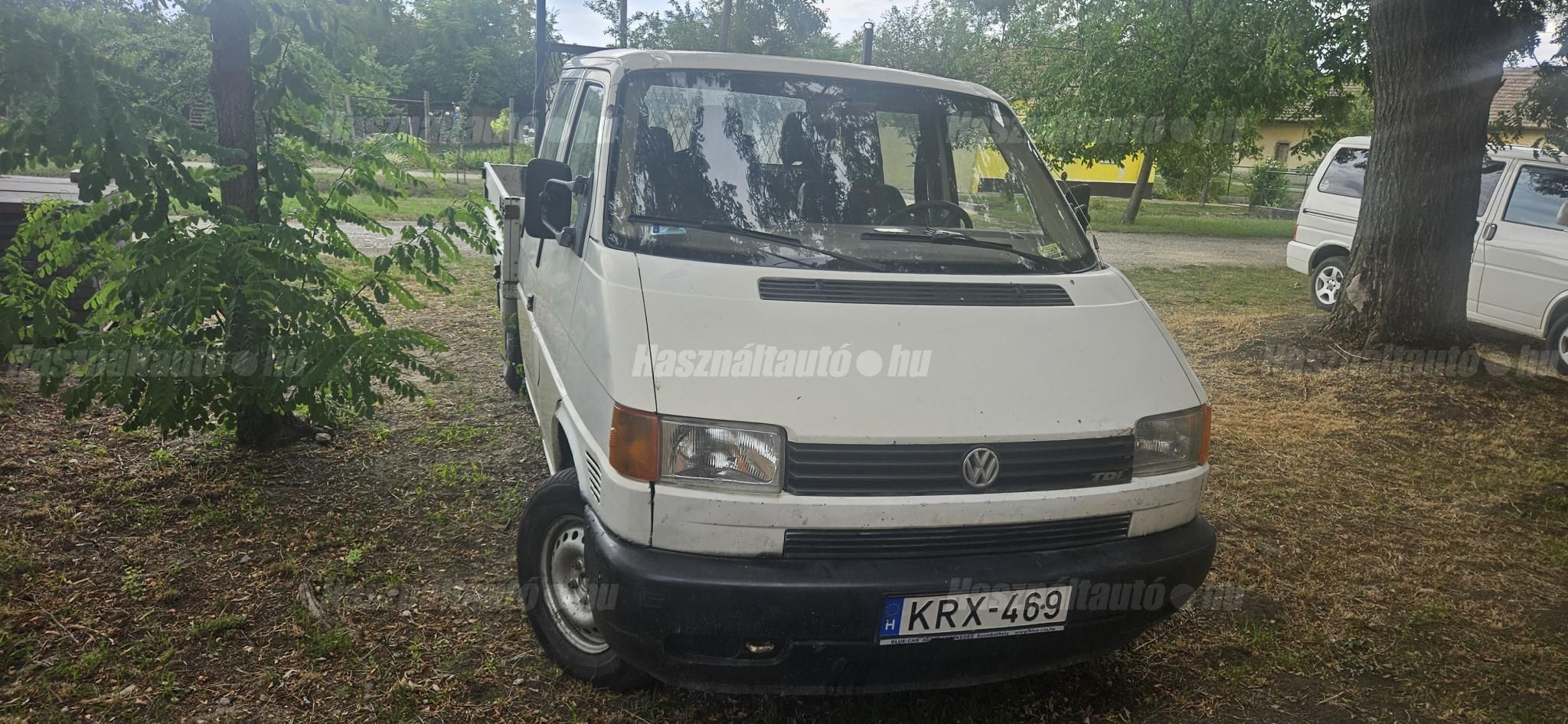 VOLKSWAGEN TRANSPORTER 2000/7 - 1