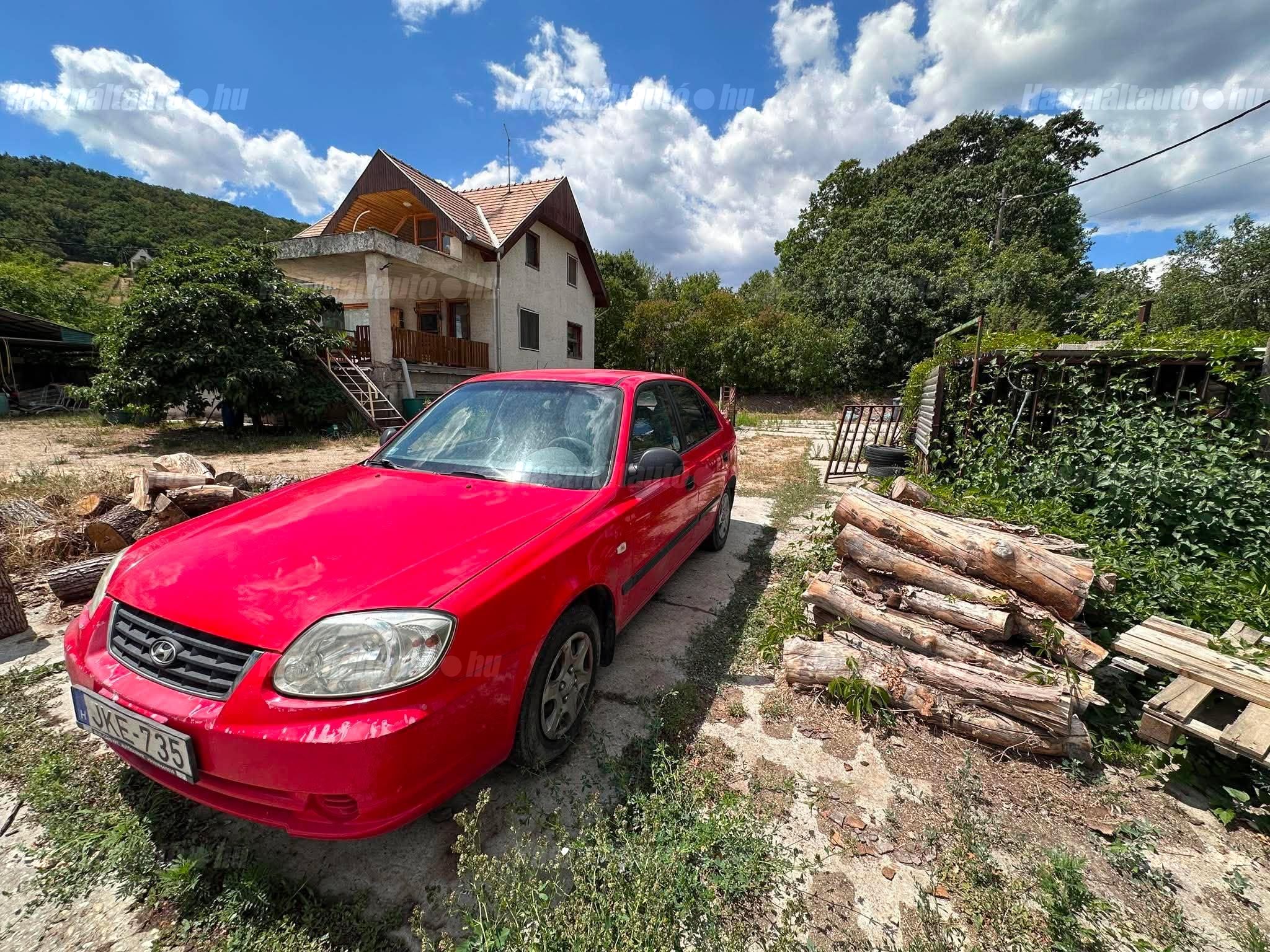 HYUNDAI ACCENT 2004/10 - 1