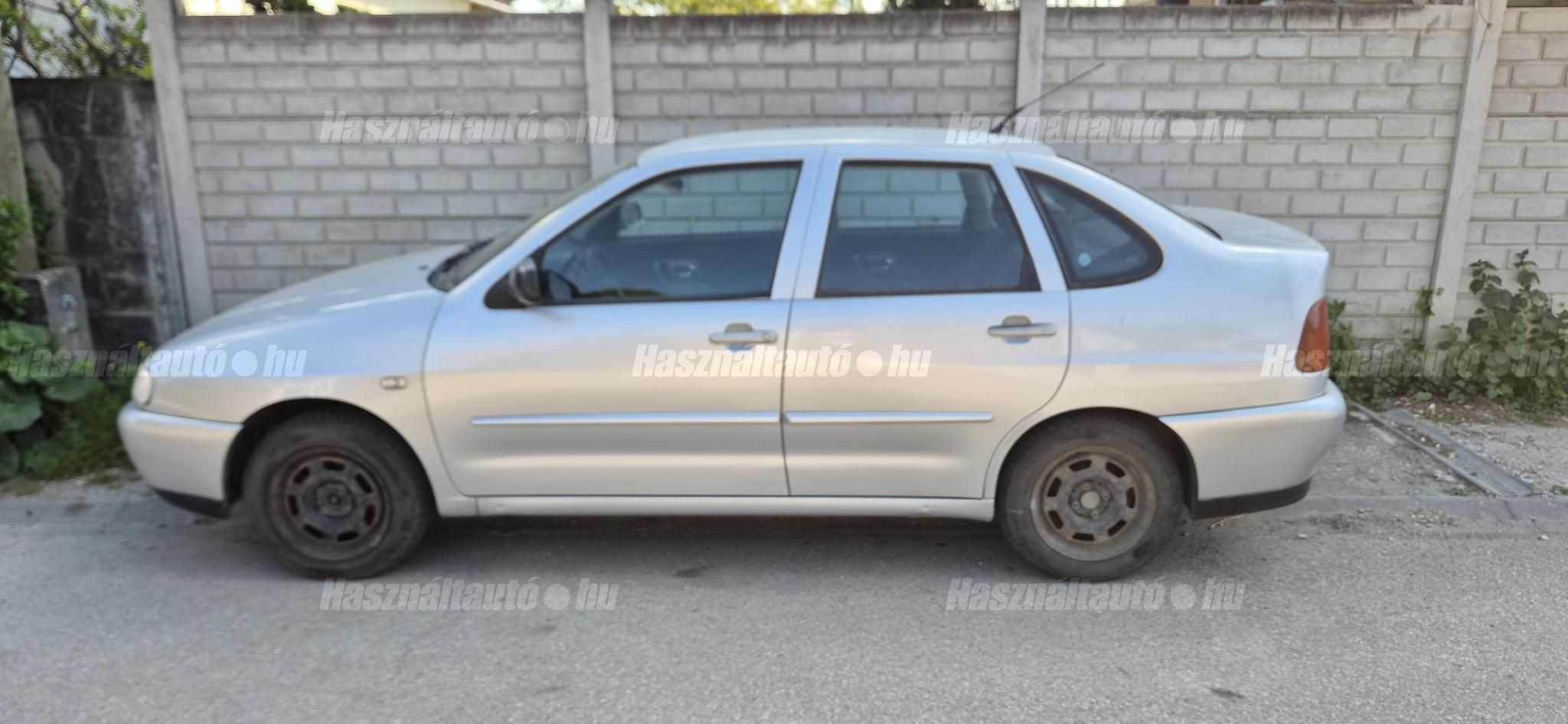 VOLKSWAGEN POLO III 2001/11 - 1